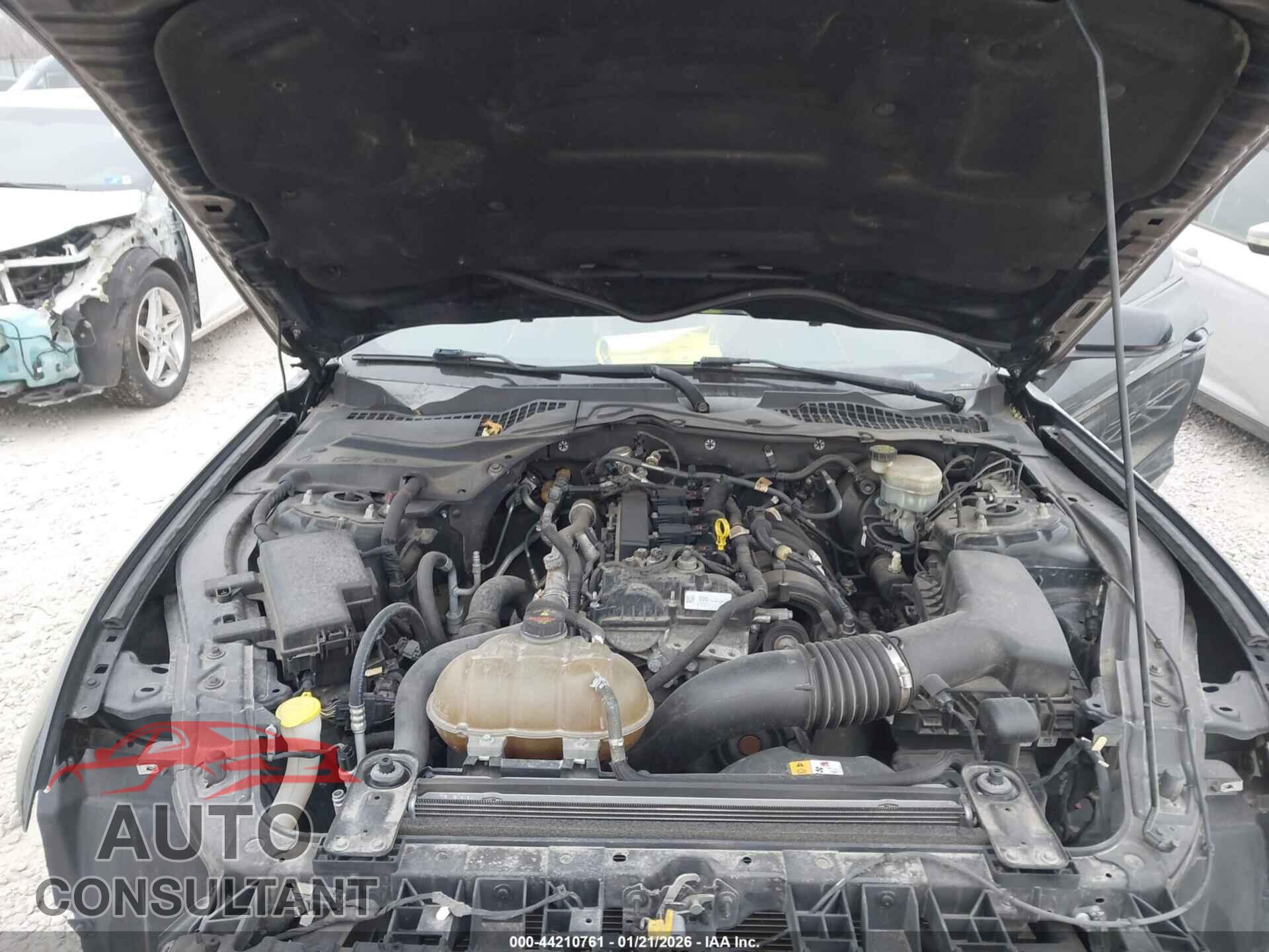 FORD MUSTANG 2015 - 1FA6P8TH9F5311983