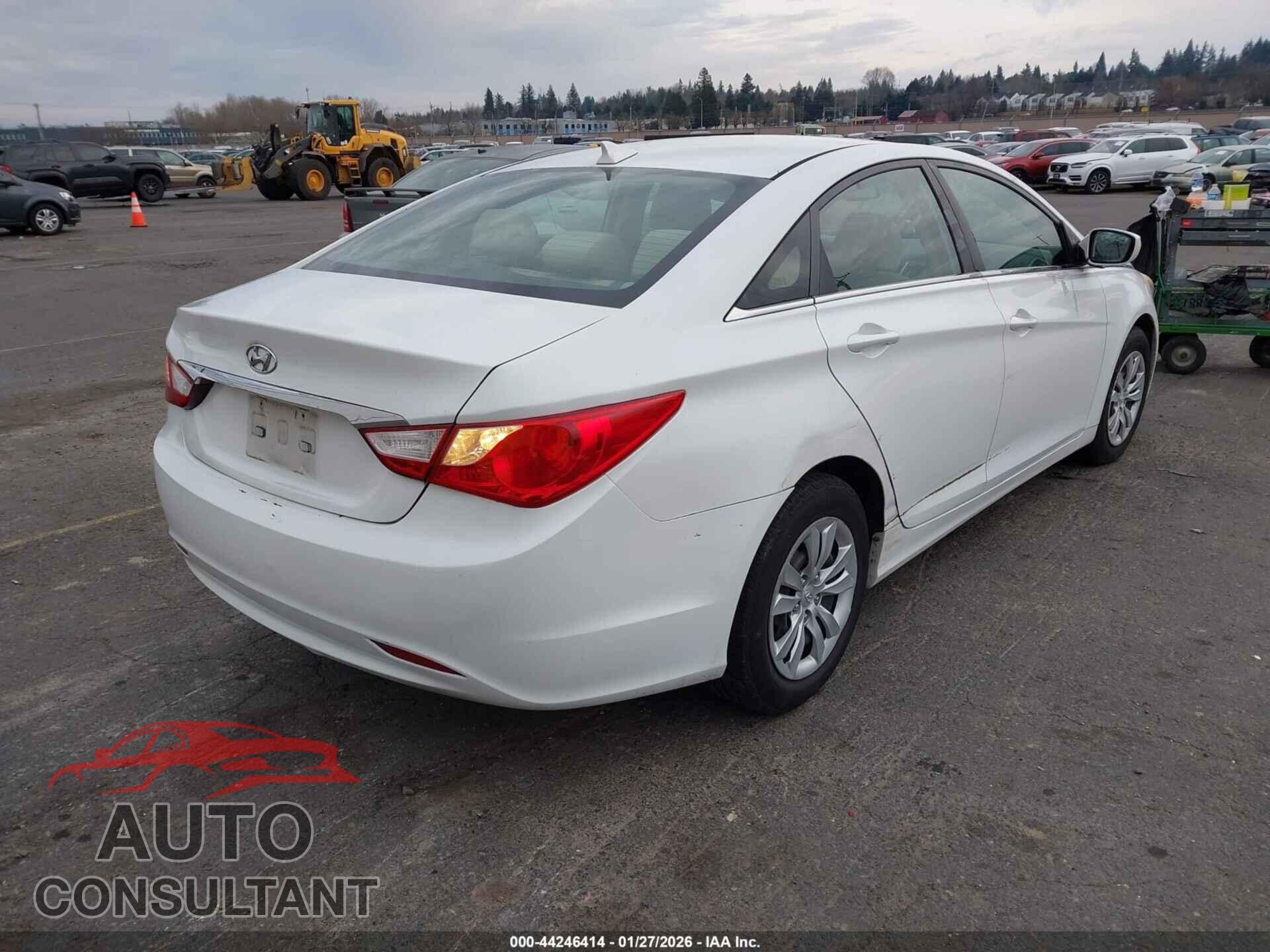 HYUNDAI SONATA 2012 - 5NPEB4AC3CH313809