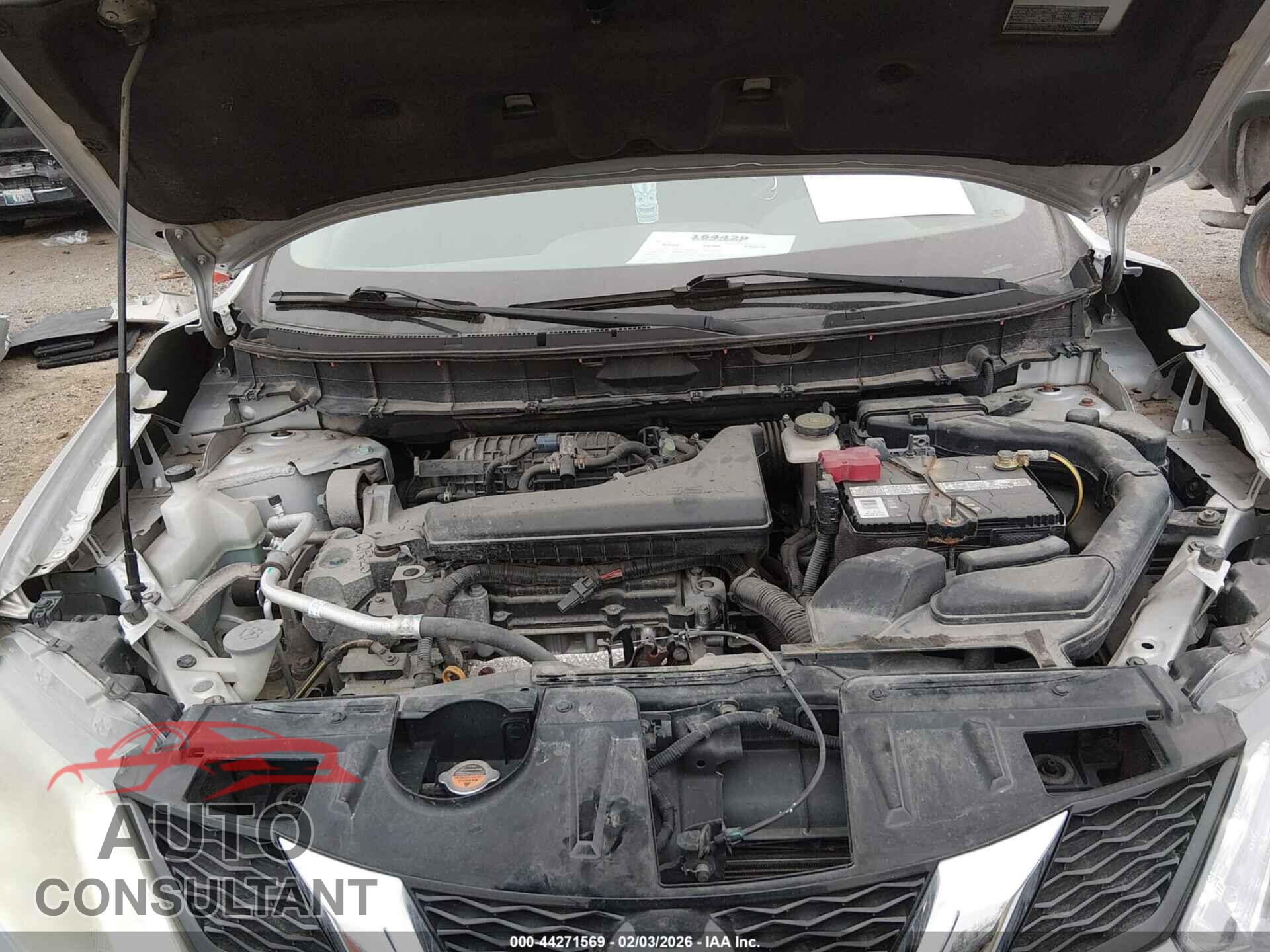 NISSAN ROGUE 2015 - KNMAT2MV1FP573602