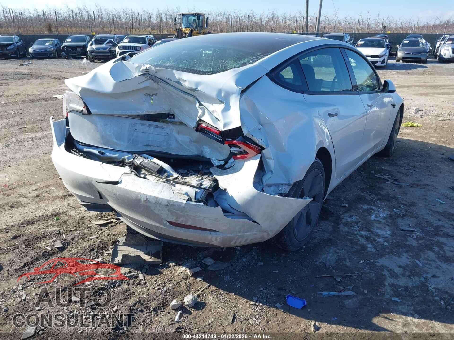 TESLA MODEL 3 2023 - 5YJ3E1EA5PF570979