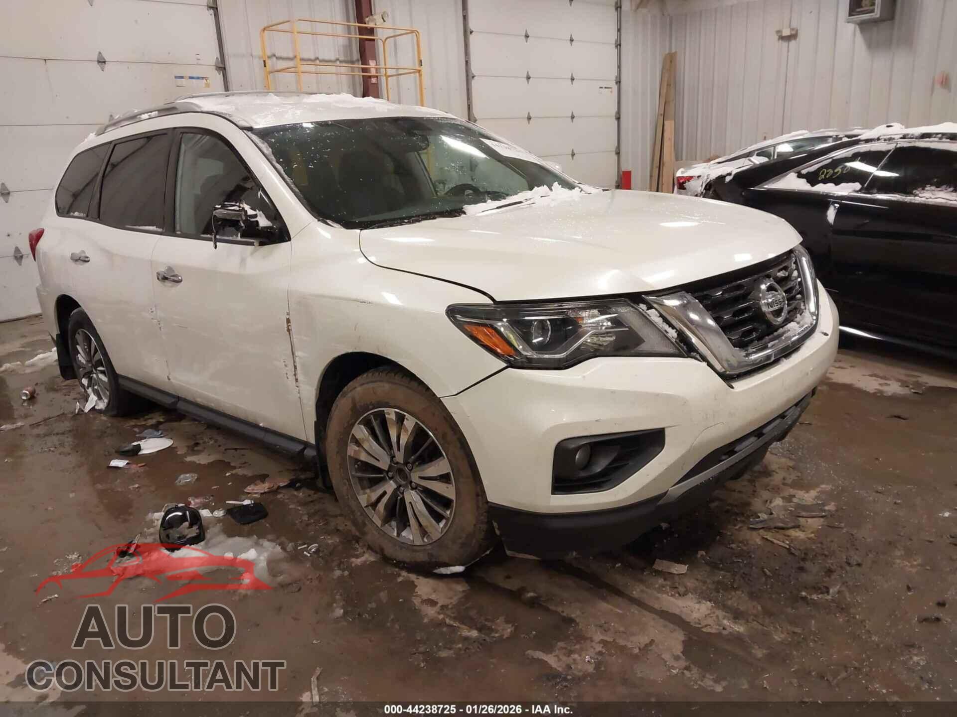 NISSAN PATHFINDER 2017 - 5N1DR2MN3HC690938