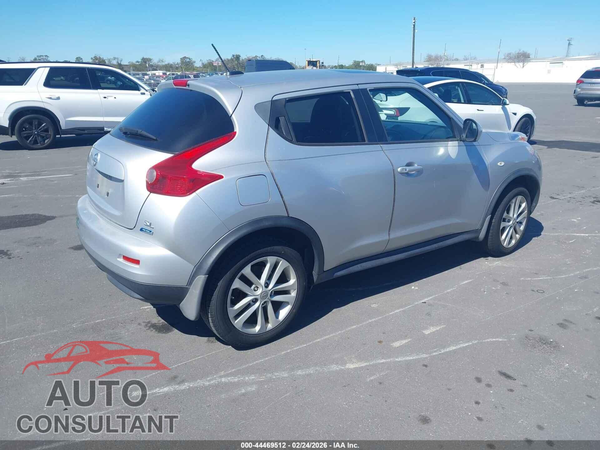 NISSAN JUKE 2013 - JN8AF5MR2DT218006