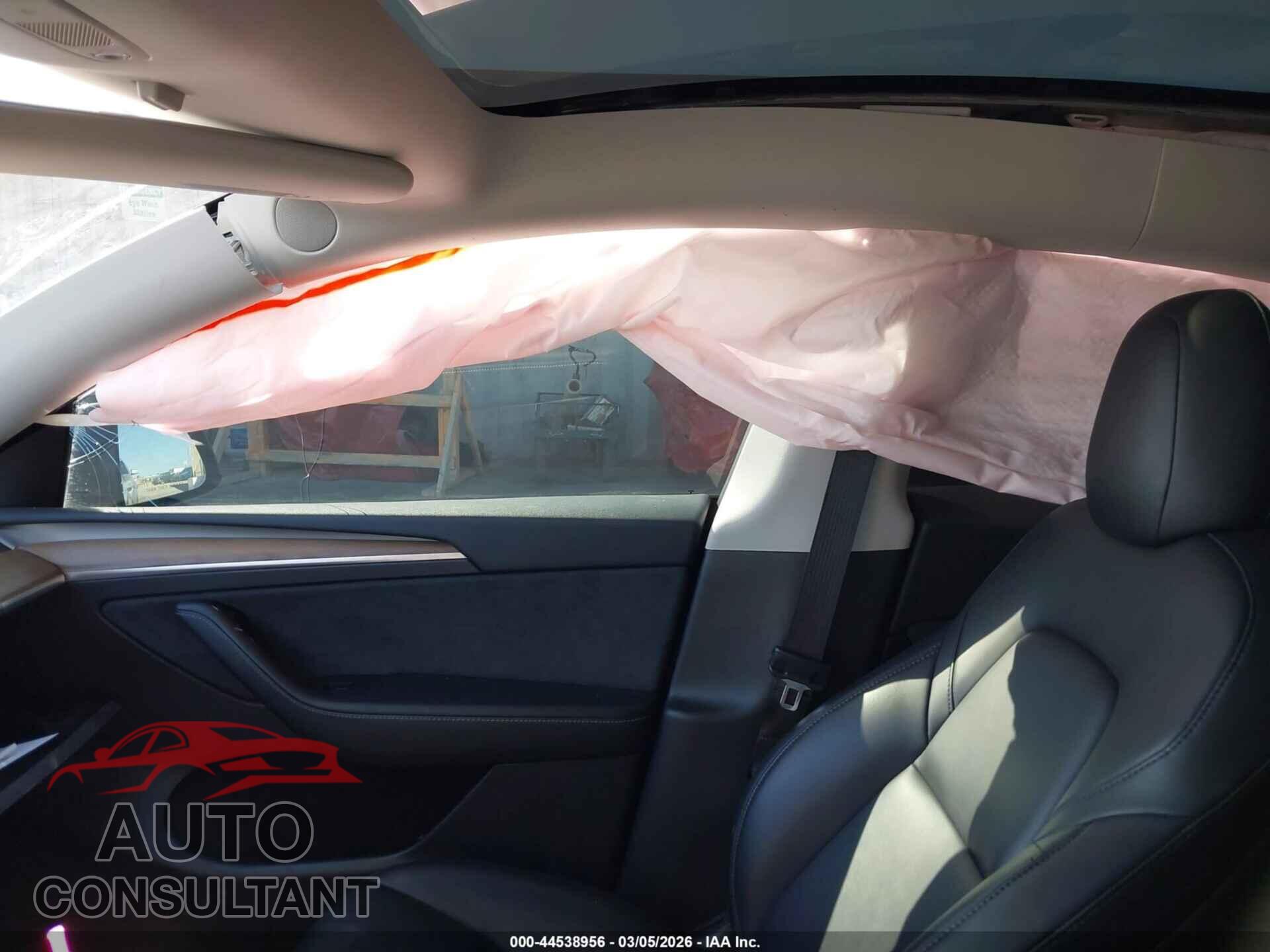 TESLA MODEL Y 2022 - 7SAYGDEF1NF535143