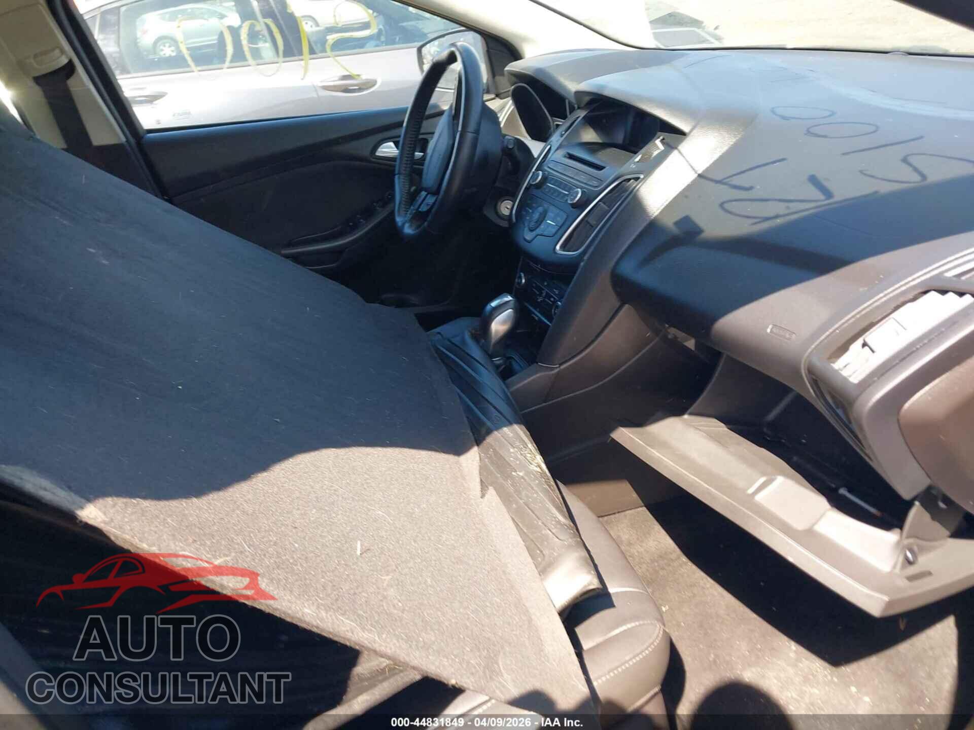 FORD FOCUS 2016 - 1FADP3K20GL250284
