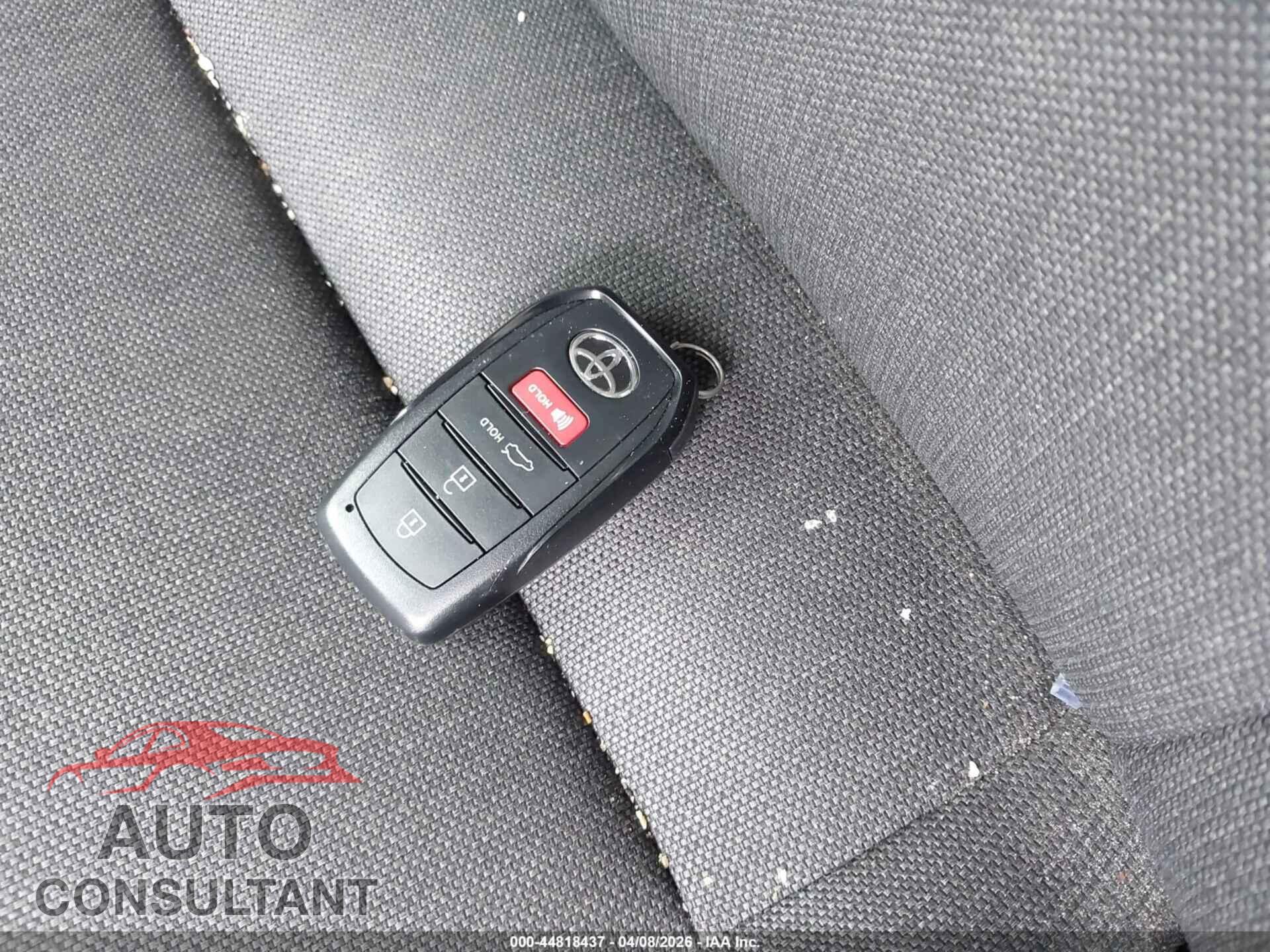 TOYOTA CAMRY 2025 - 4T1DAACK3SU166375