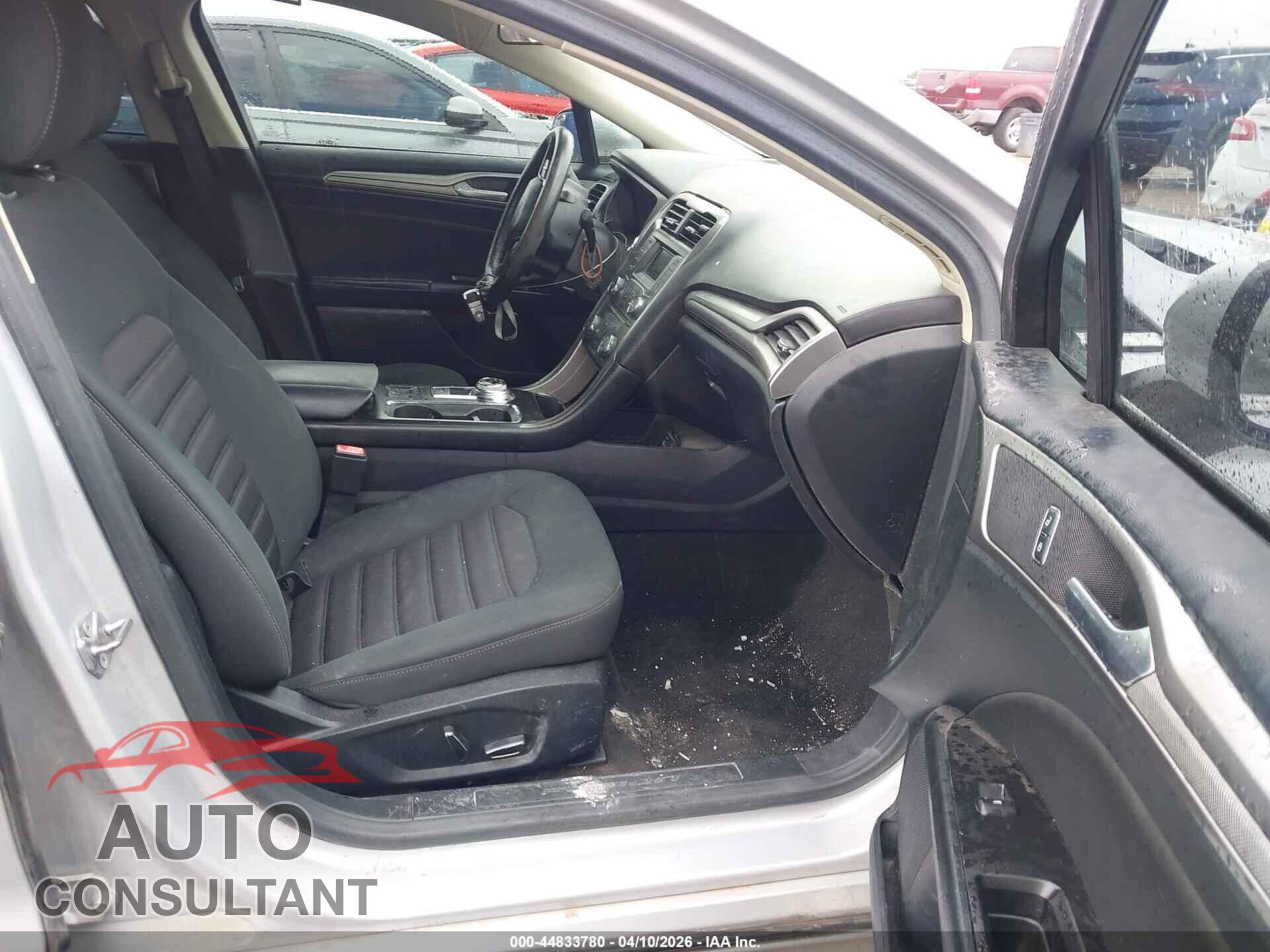 FORD FUSION 2017 - 3FA6P0H77HR368457