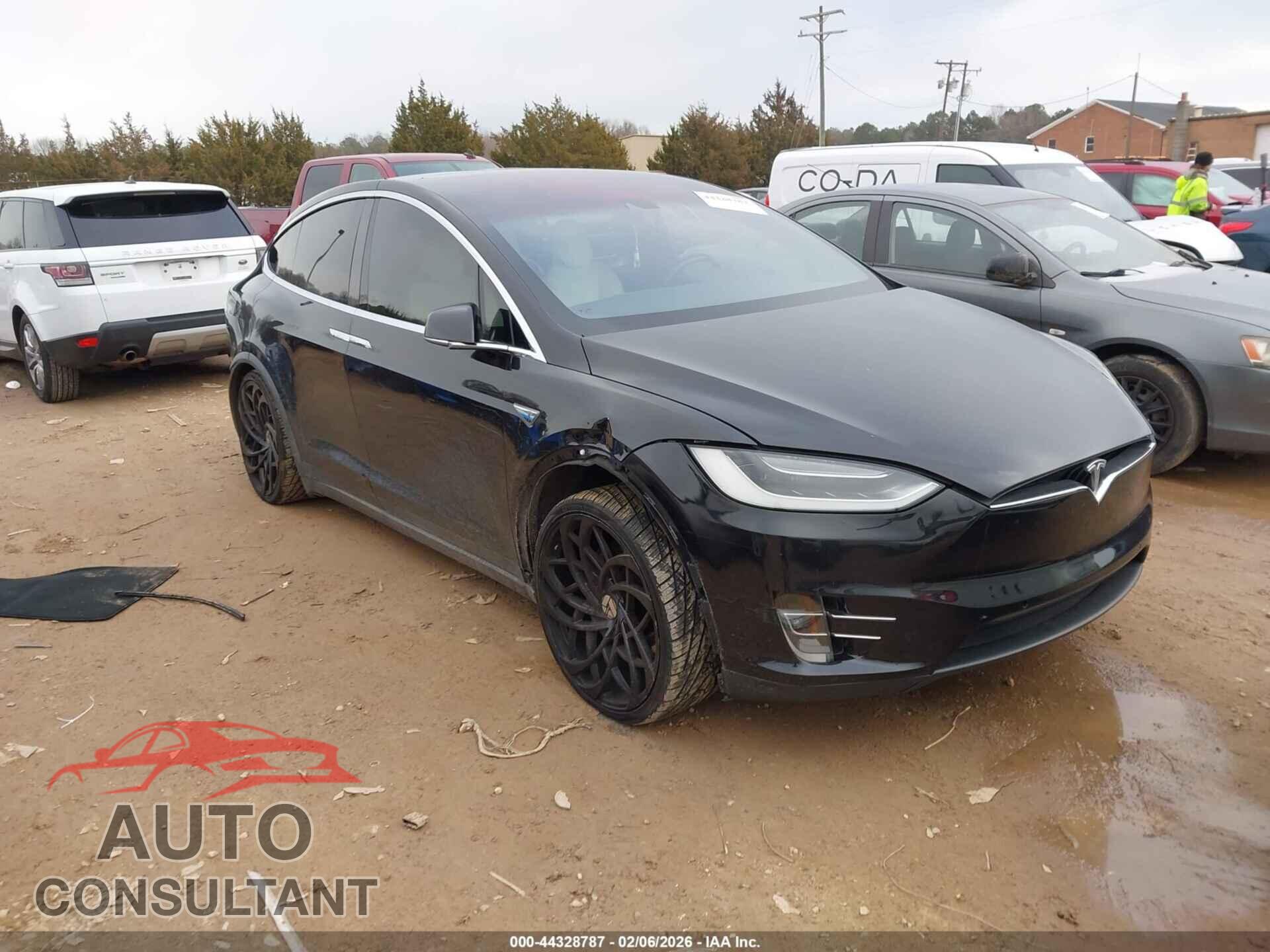 TESLA MODEL X 2016 - 5YJXCAE20GF007953