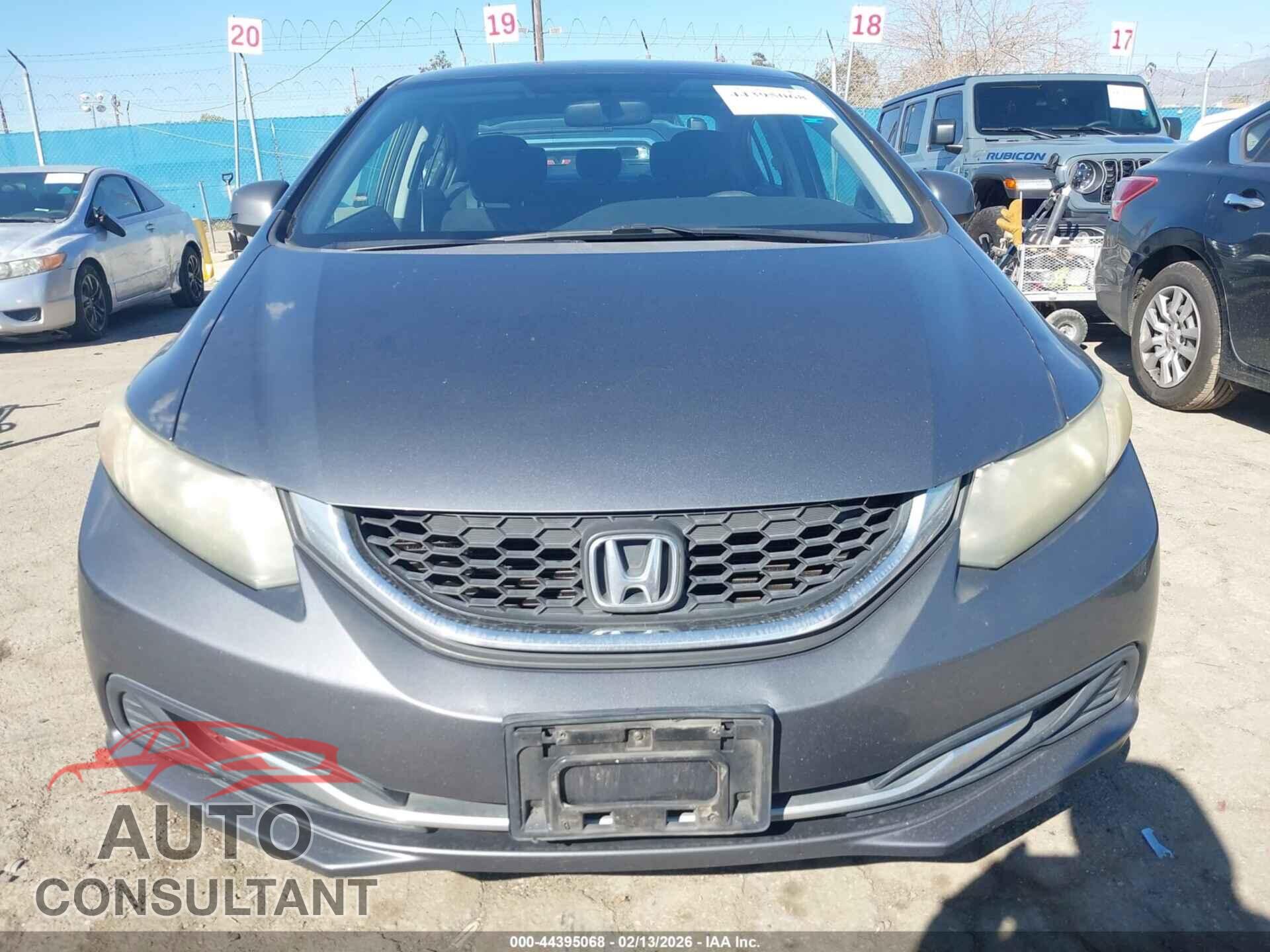HONDA CIVIC 2013 - 19XFB2F56DE217875