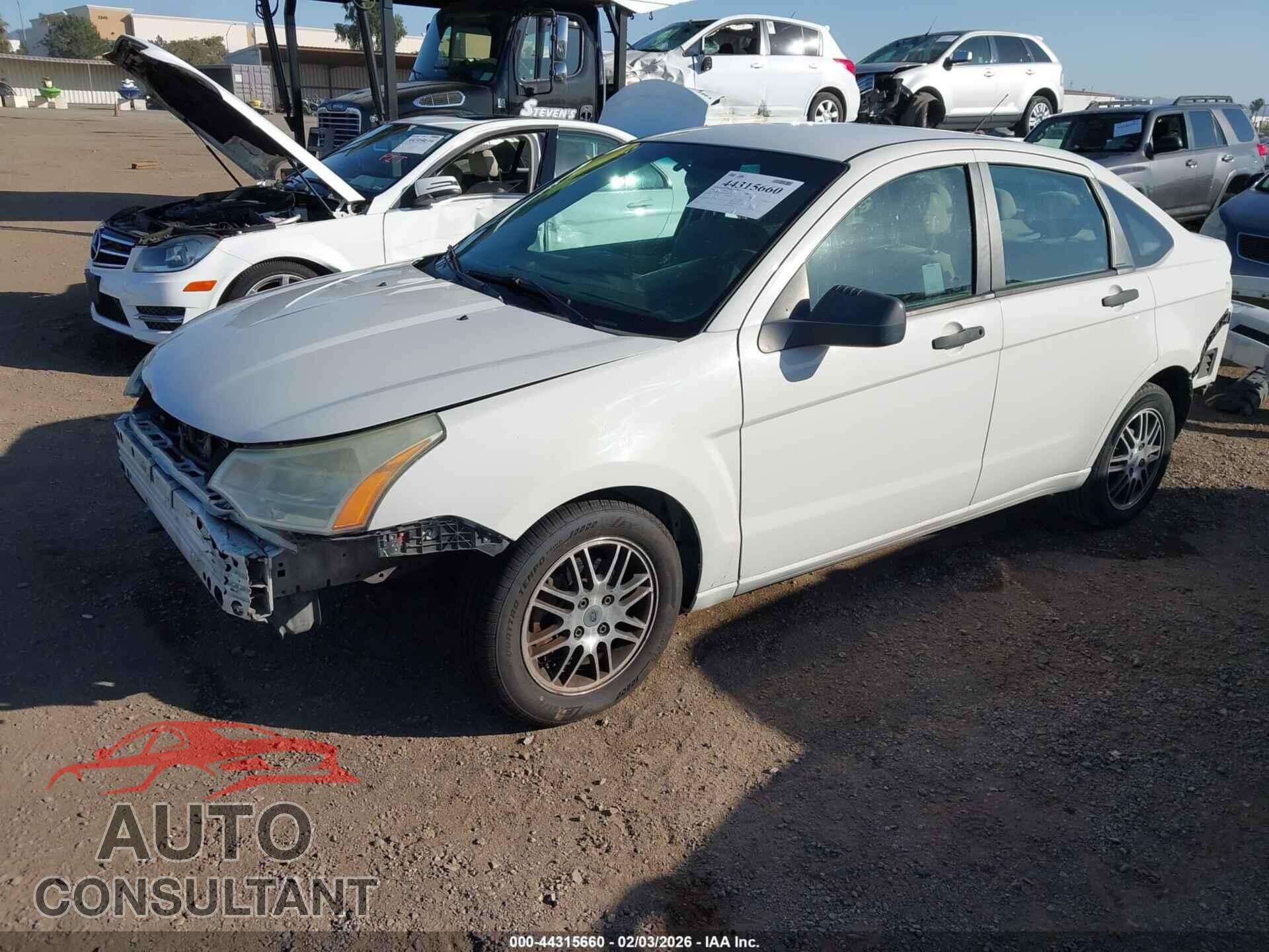 FORD FOCUS 2011 - 1FAHP3EN5BW118054