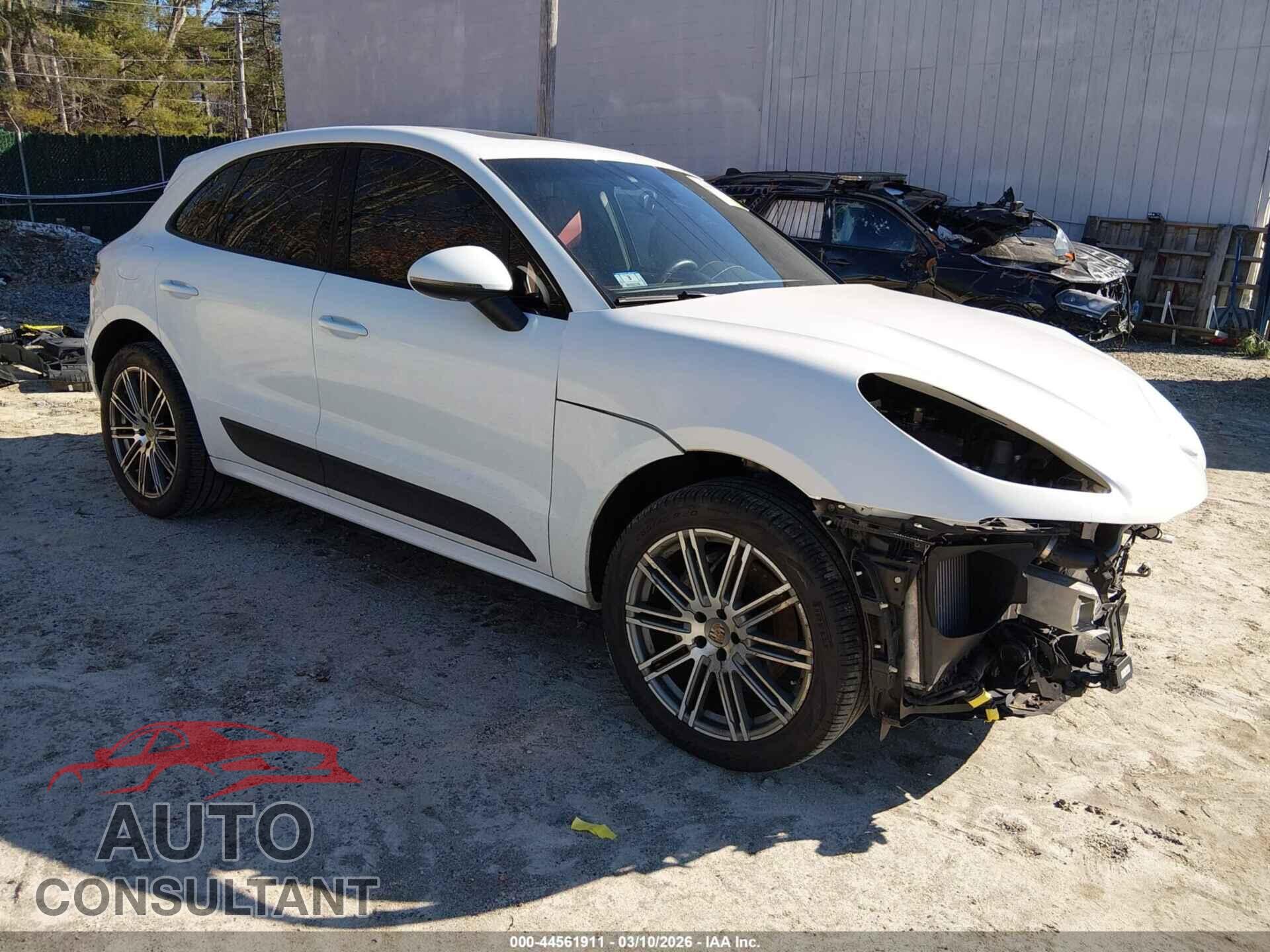 PORSCHE MACAN 2015 - WP1AB2A53FLB72534