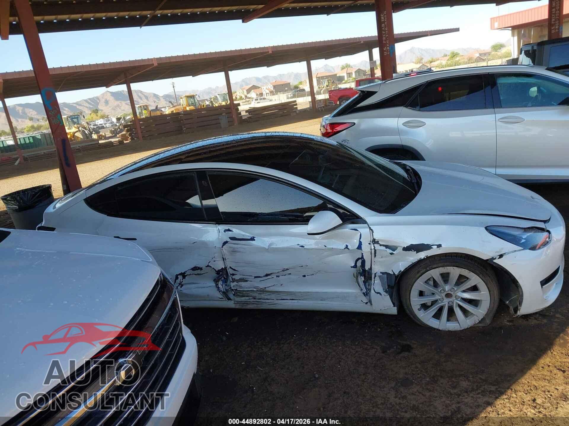 TESLA MODEL 3 2023 - 5YJ3E1EA1PF550874