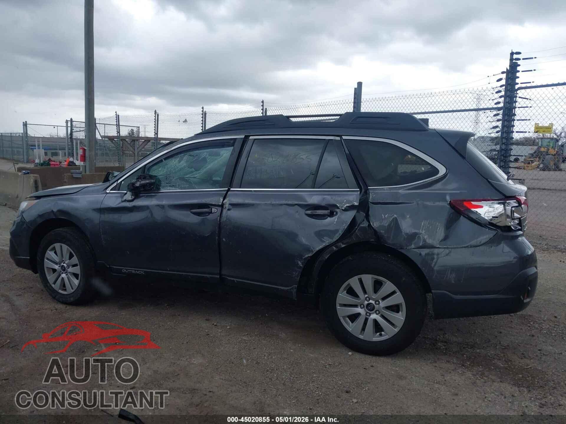 SUBARU OUTBACK 2018 - 4S4BSAFC8J3389847