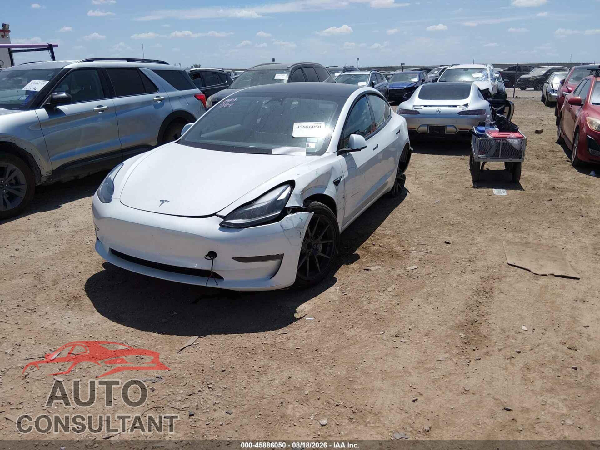 TESLA MODEL 3 2023 - 5YJ3E1EA8PF586612