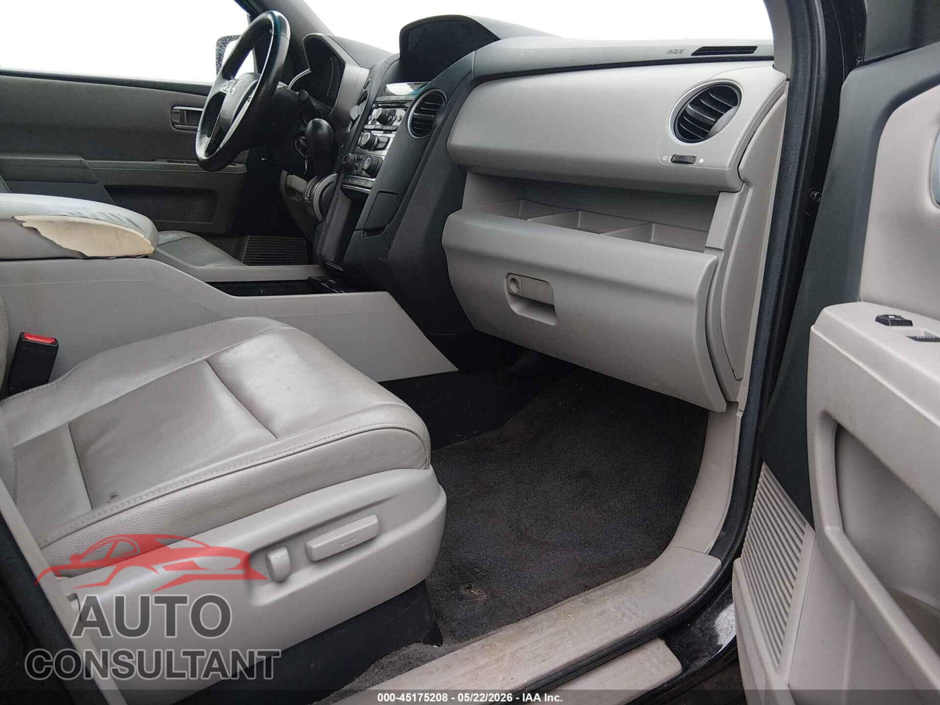 HONDA PILOT 2013 - 5FNYF4H53DB012255