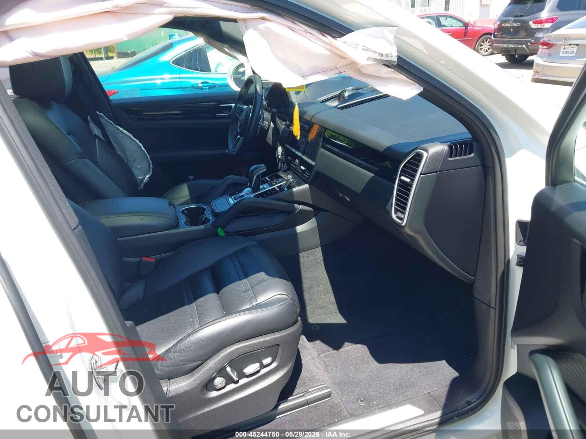 PORSCHE CAYENNE 2020 - WP1AA2AYXLDA00035