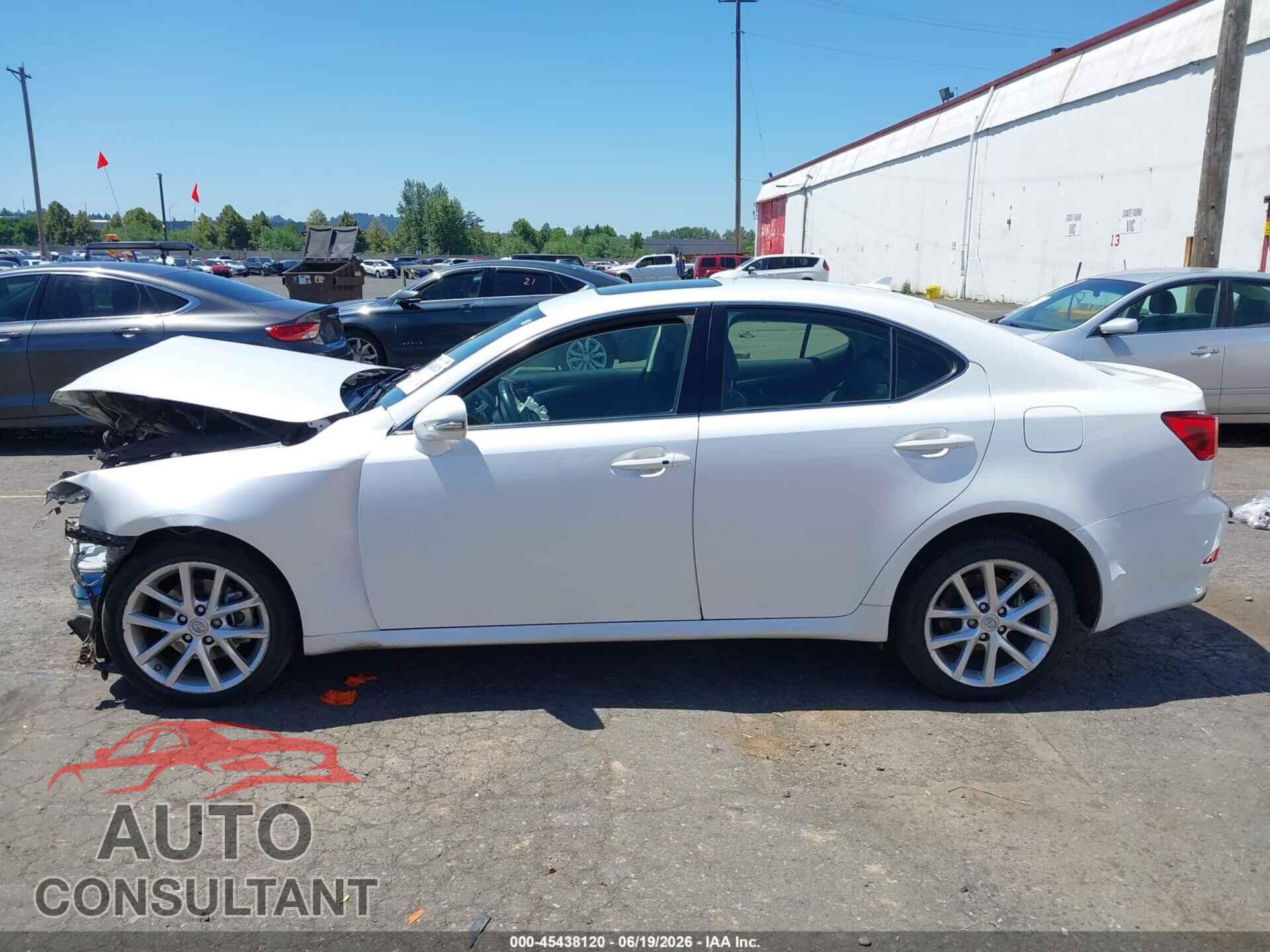LEXUS IS 250 2013 - JTHCF5C20D5063886