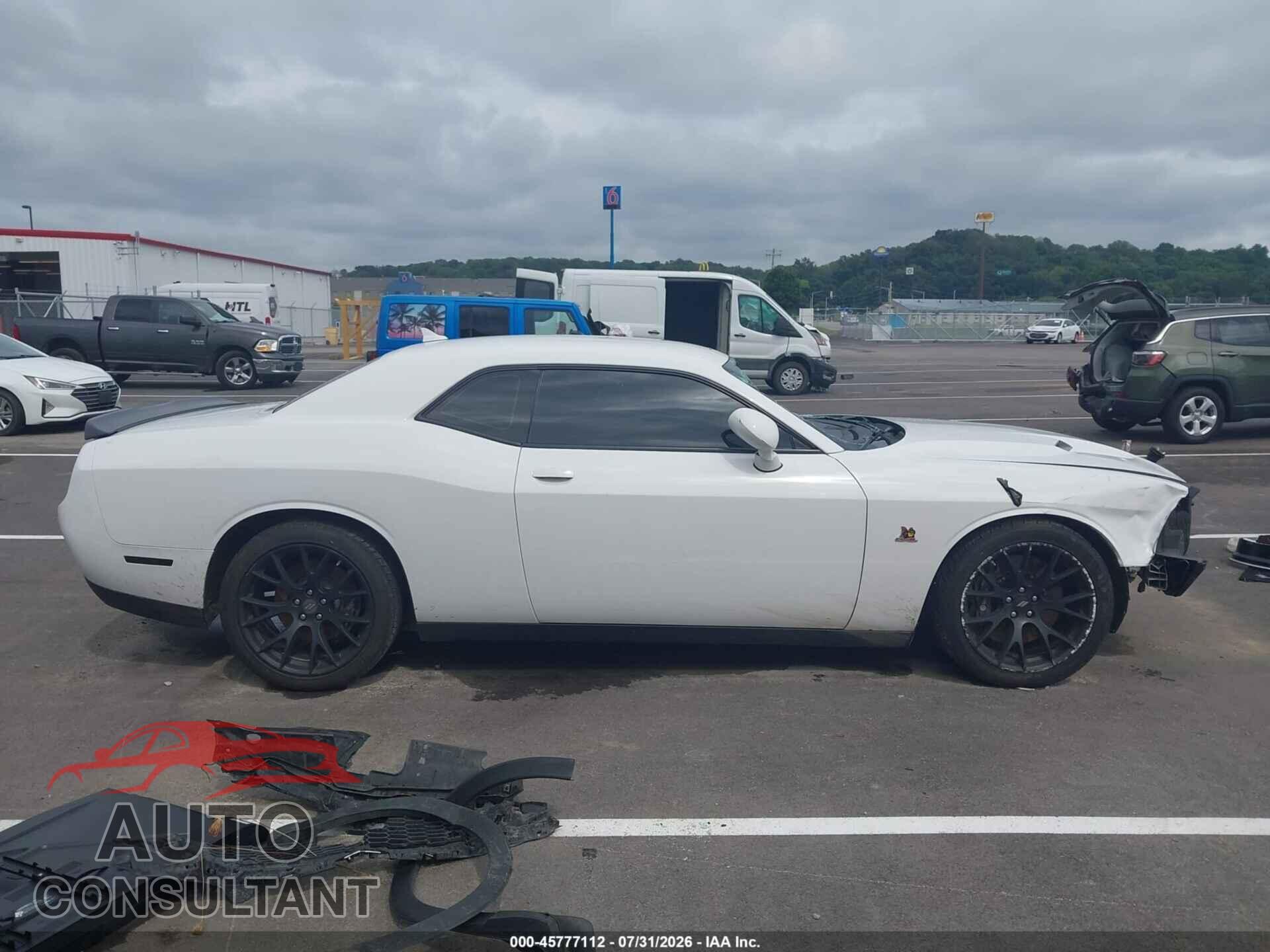 DODGE CHALLENGER 2017 - 2C3CDZFJ8HH636408
