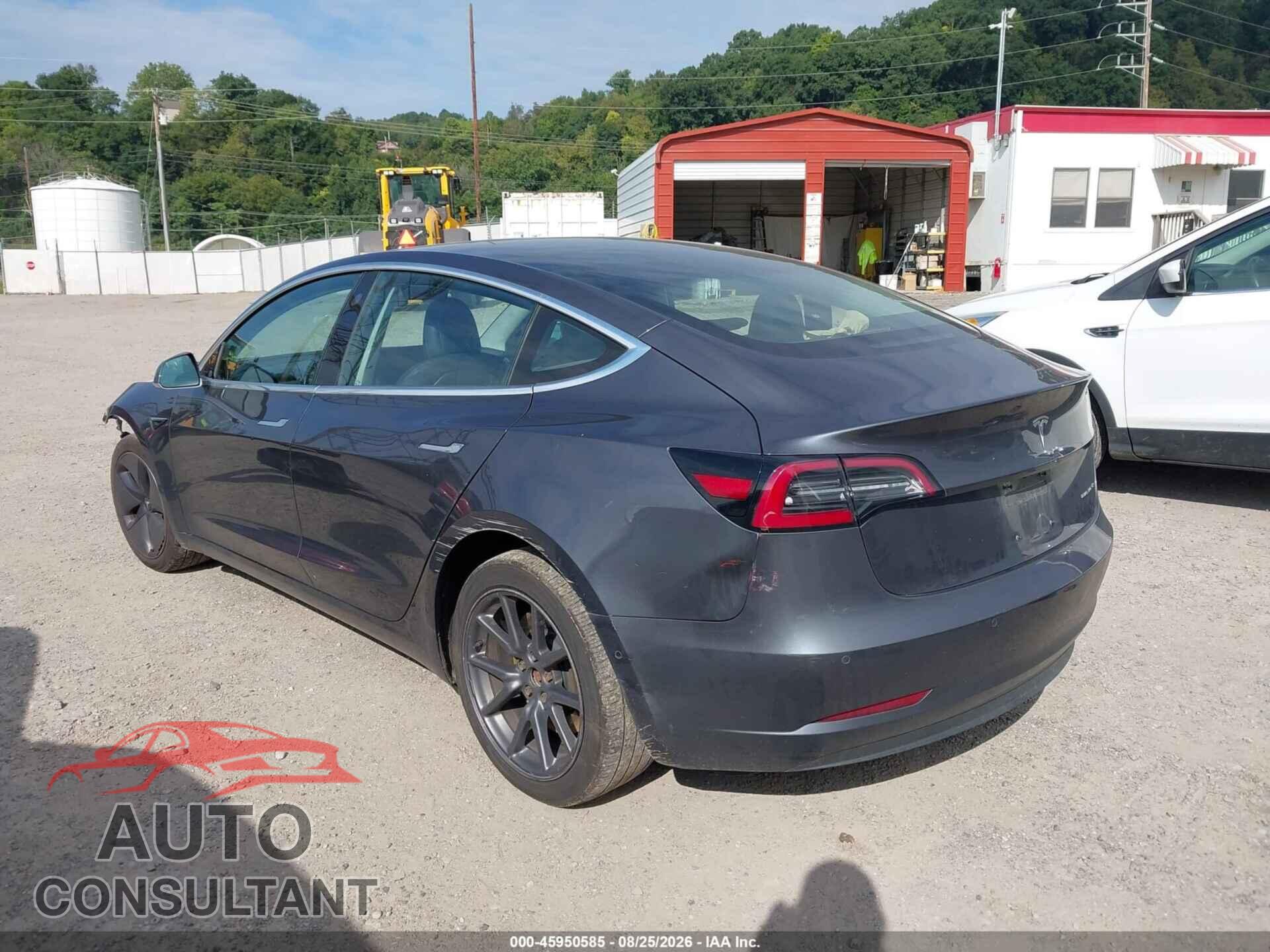 TESLA MODEL 3 2018 - 5YJ3E1EB7JF129080