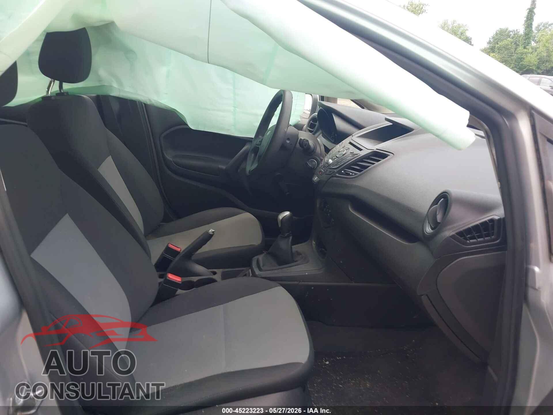 FORD FIESTA 2017 - 3FADP4AJ2HM140027