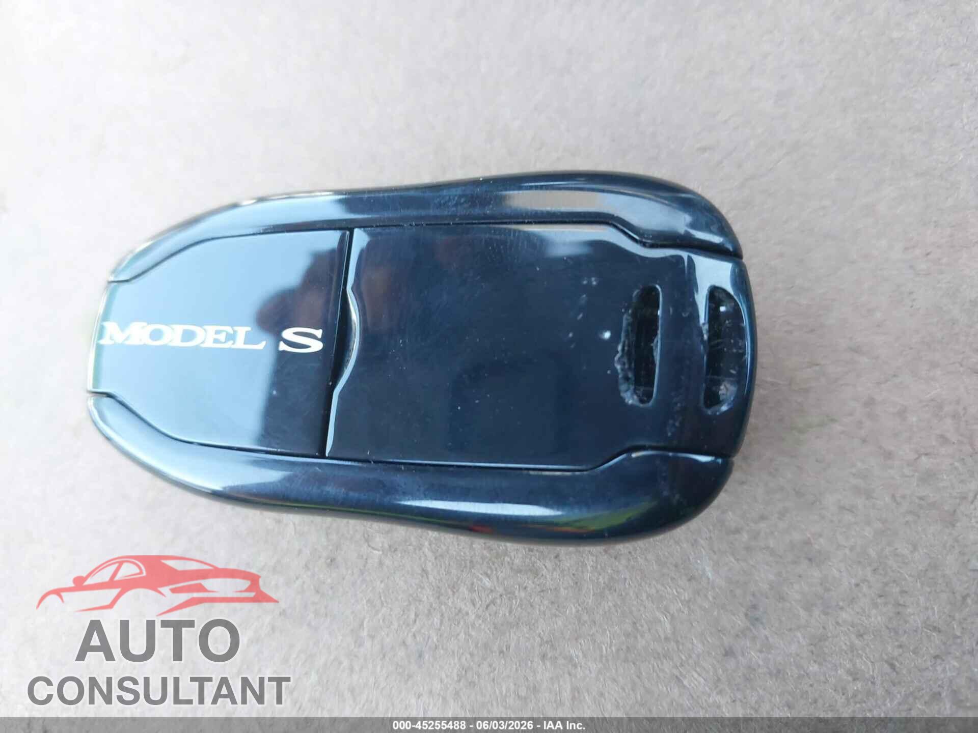 TESLA MODEL S 2015 - 5YJSA1H46FF093930