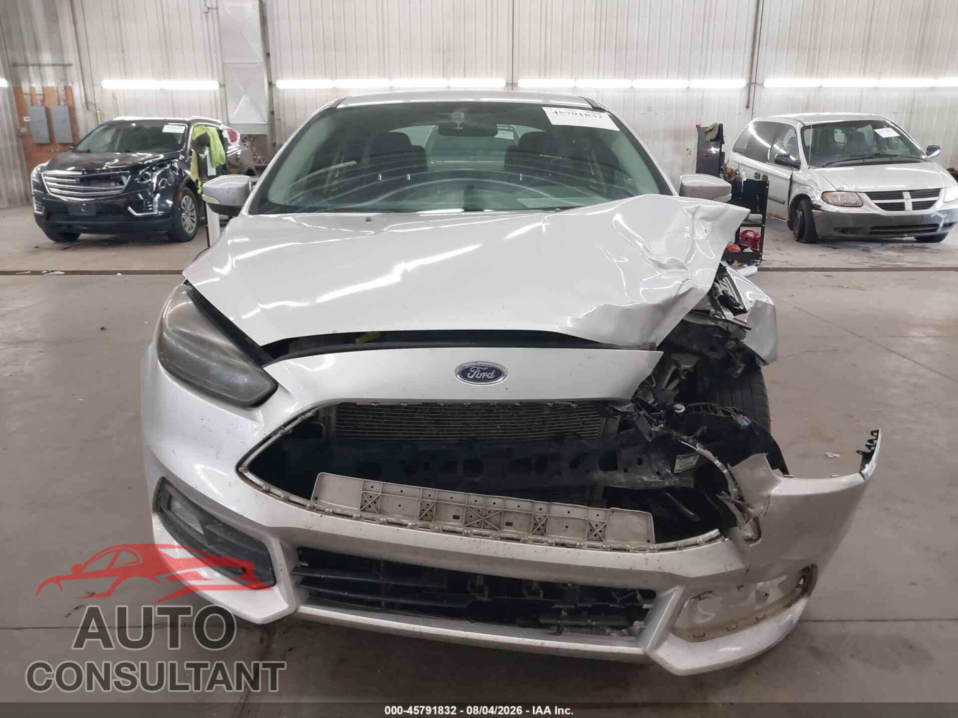 FORD FOCUS 2015 - 1FADP3F27FL259041