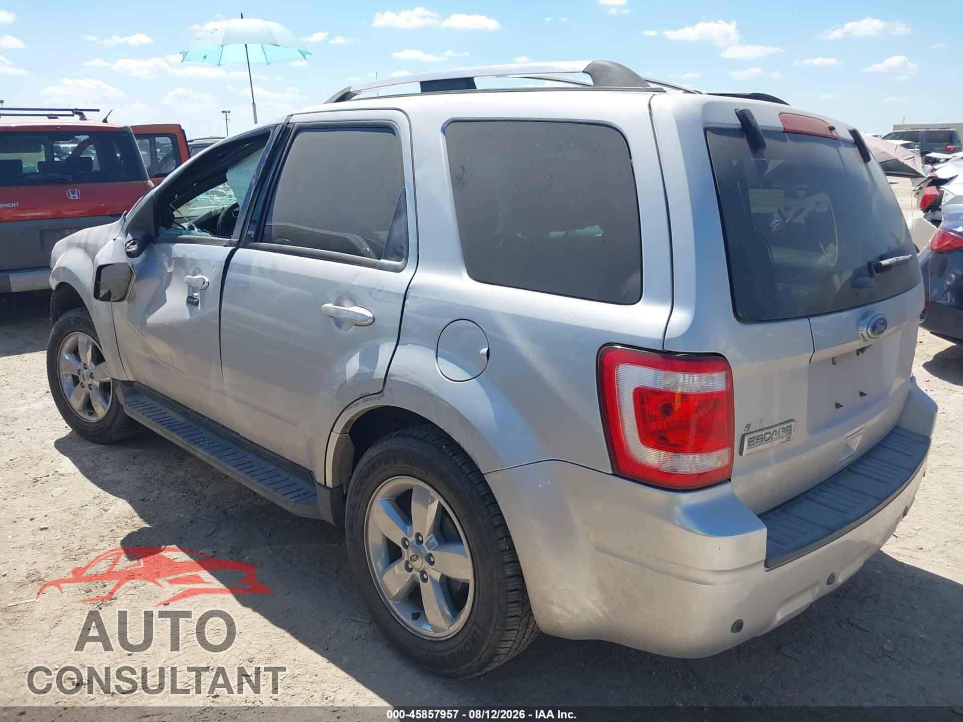 FORD ESCAPE 2011 - 1FMCU0E70BKC04176