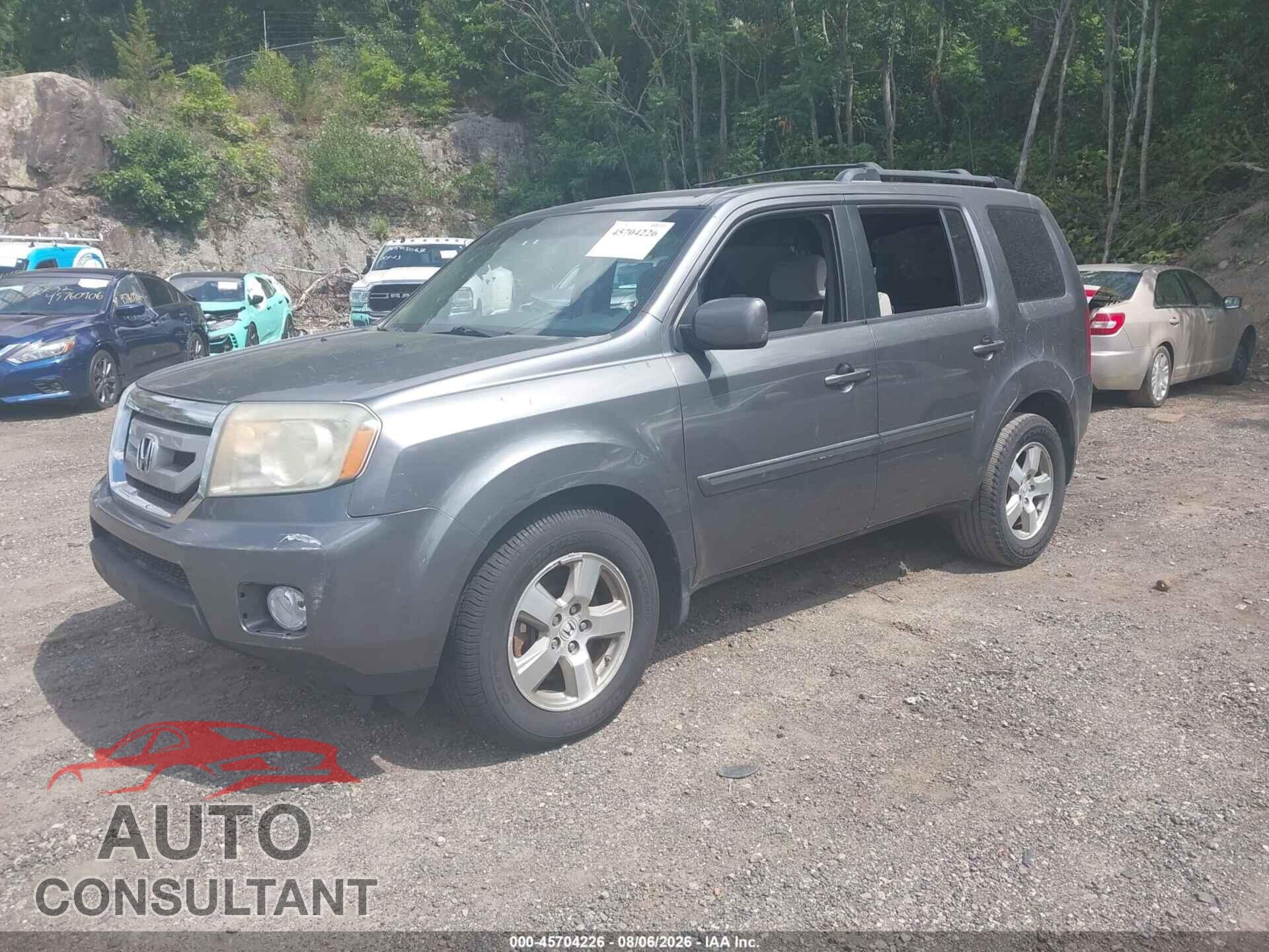 HONDA PILOT 2011 - 5FNYF4H43BB064733