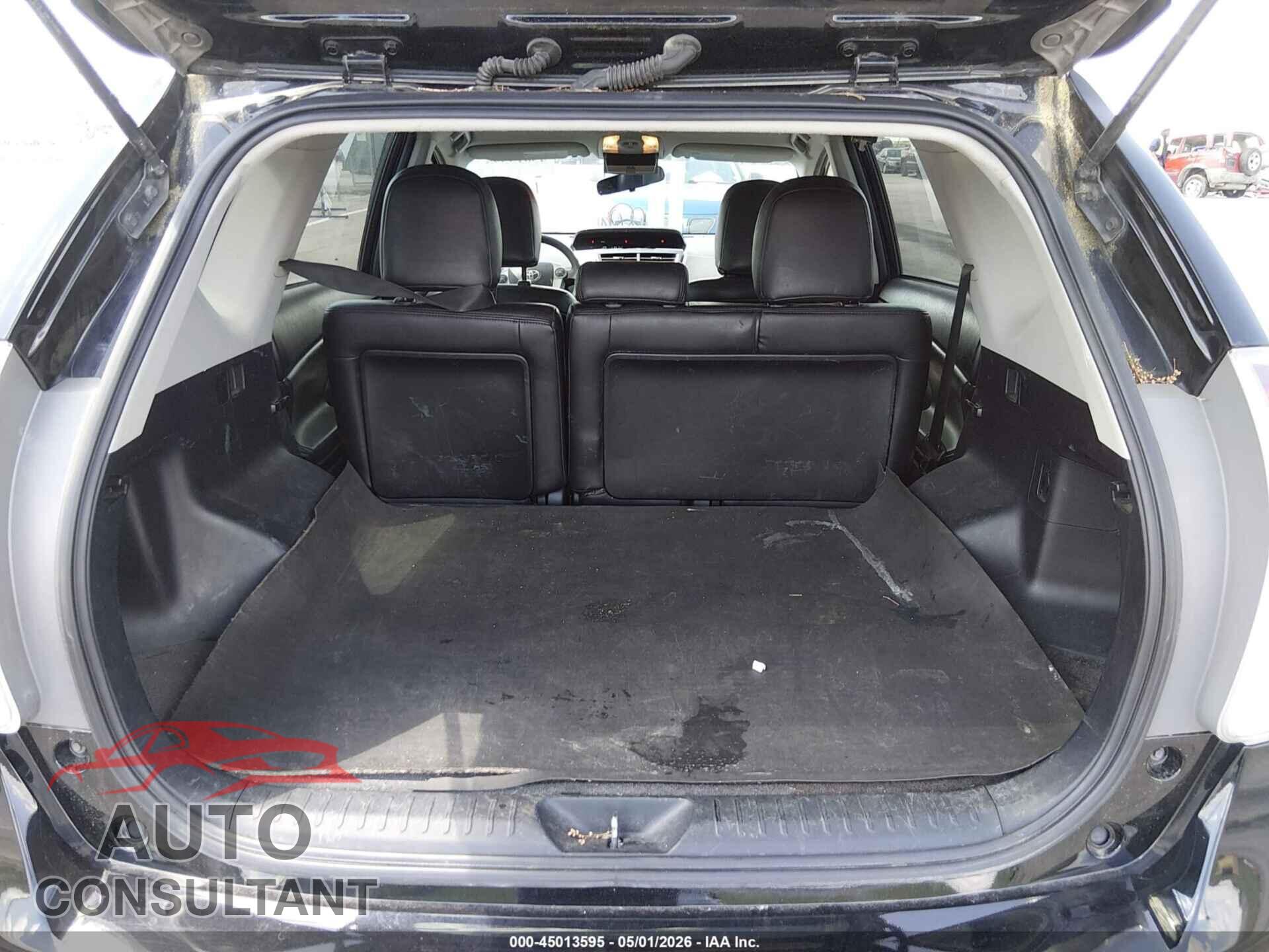 TOYOTA PRIUS V 2015 - JTDZN3EU6FJ024196