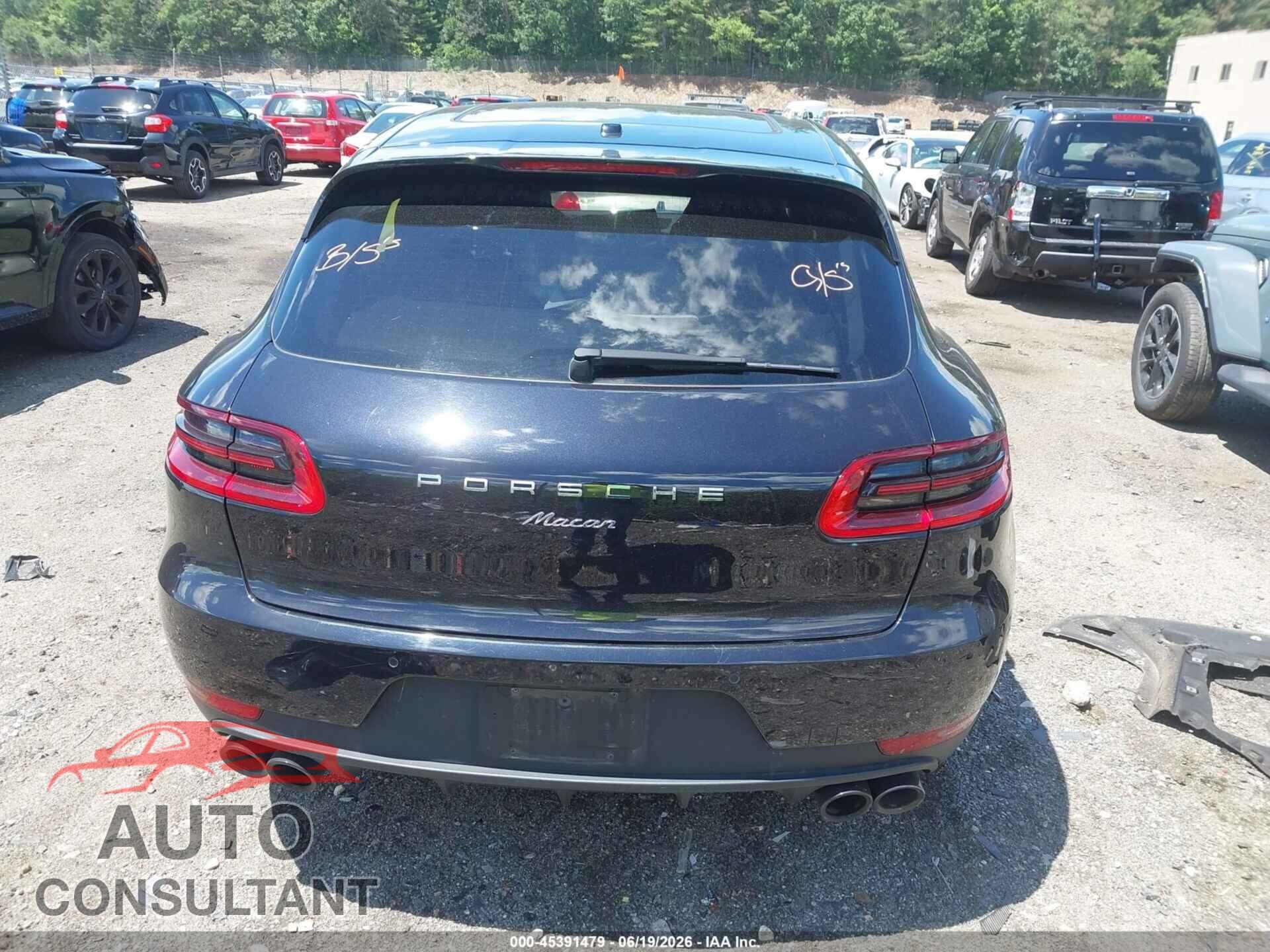 PORSCHE MACAN 2018 - WP1AA2A54JLB19059