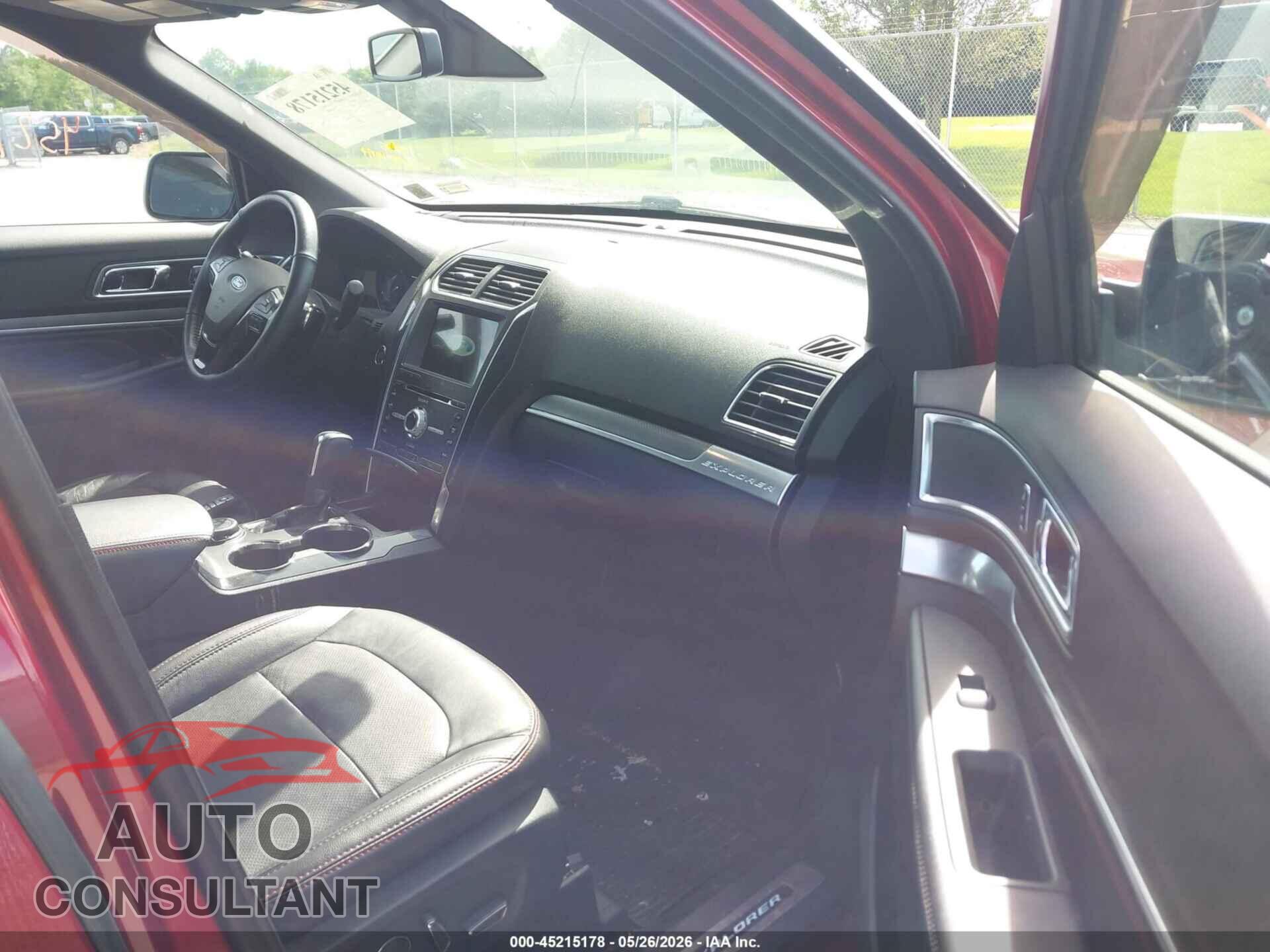 FORD EXPLORER 2018 - 1FM5K8GTXJGB05728