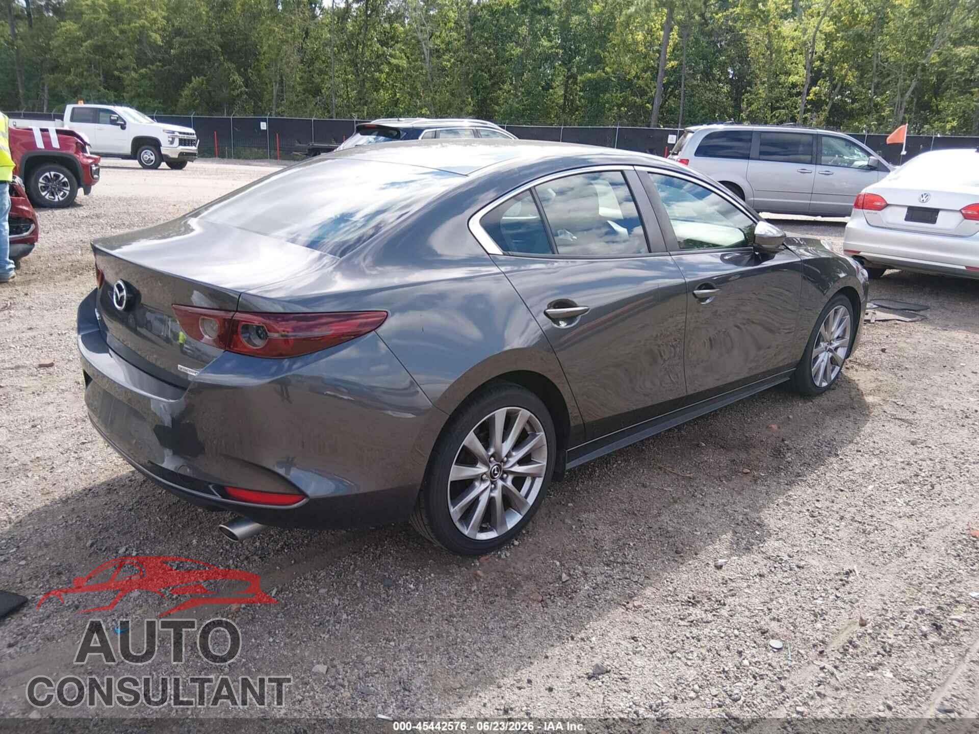MAZDA MAZDA3 2019 - JM1BPACL6K1114128