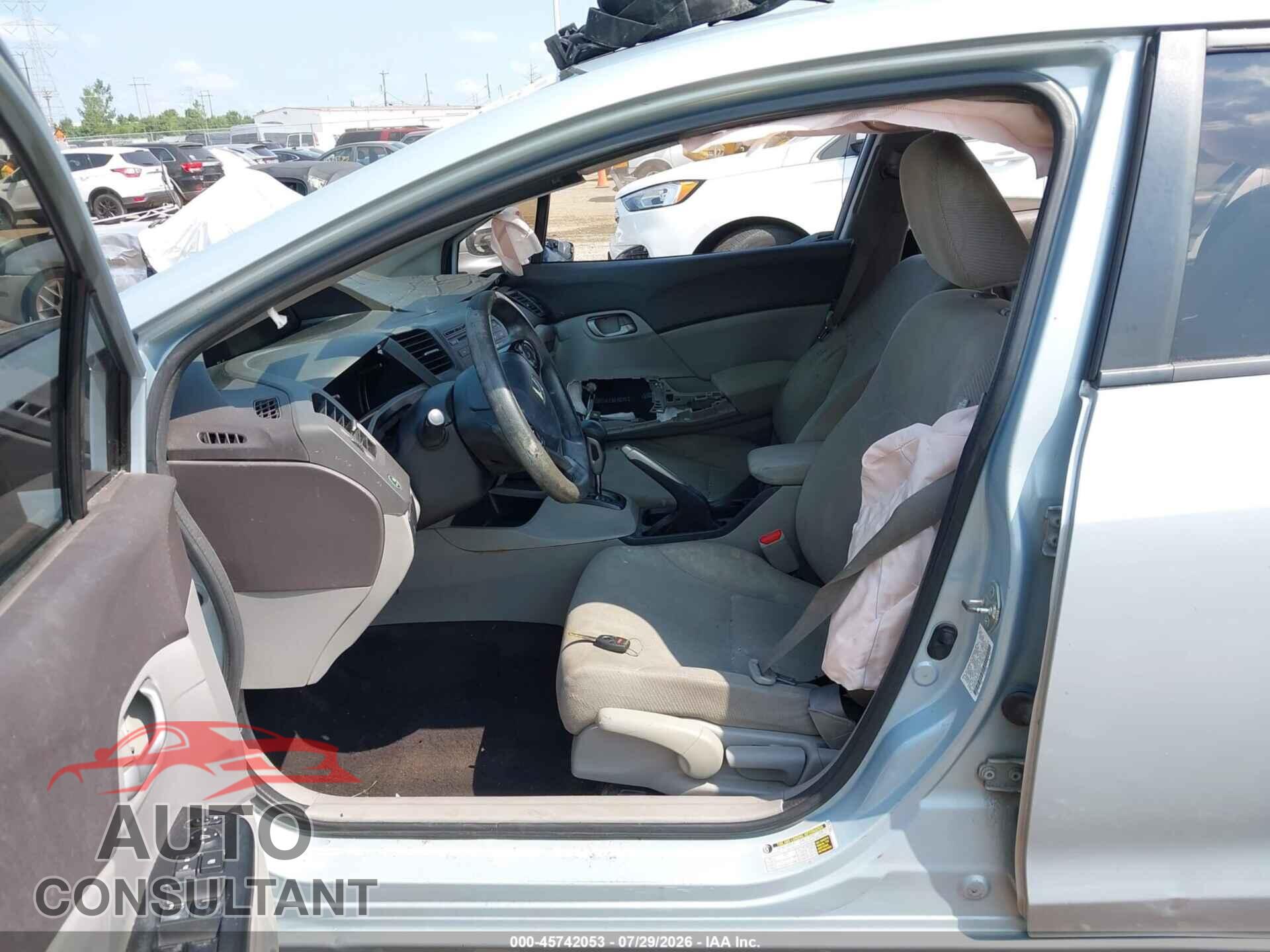 HONDA CIVIC 2012 - 2HGFB2F56CH559444