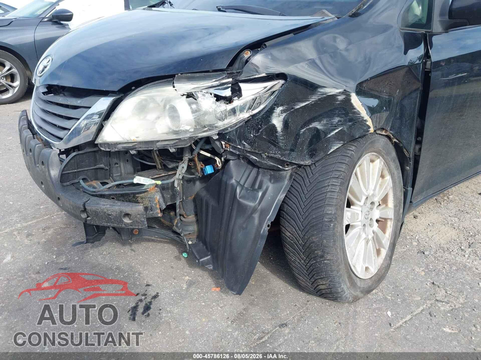 TOYOTA SIENNA 2011 - 5TDDK3DC4BS014064