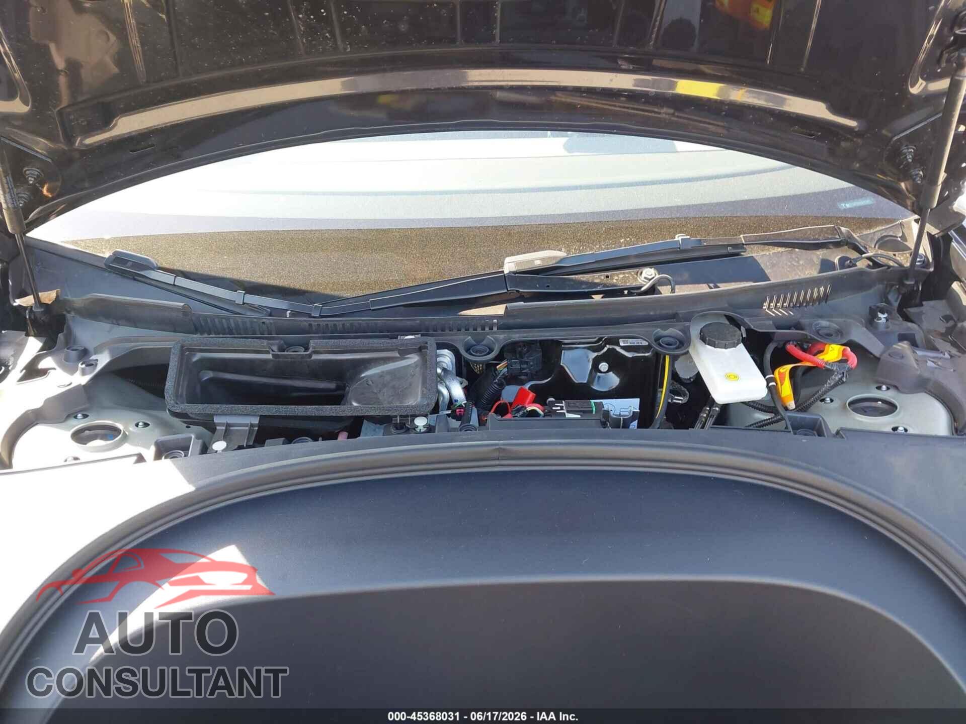 TESLA MODEL 3 2025 - 5YJ3E1EB5SF928311
