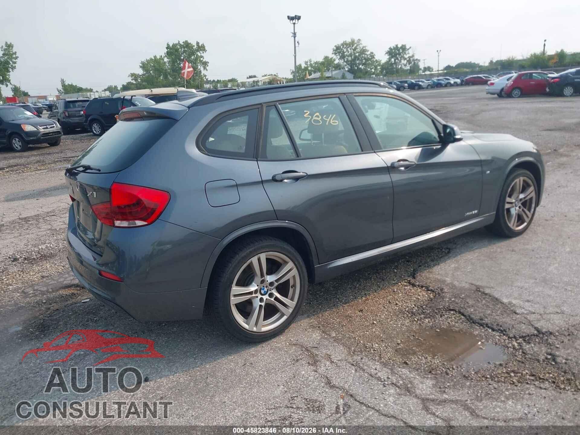 BMW X1 2014 - WBAVM5C59EVV92567