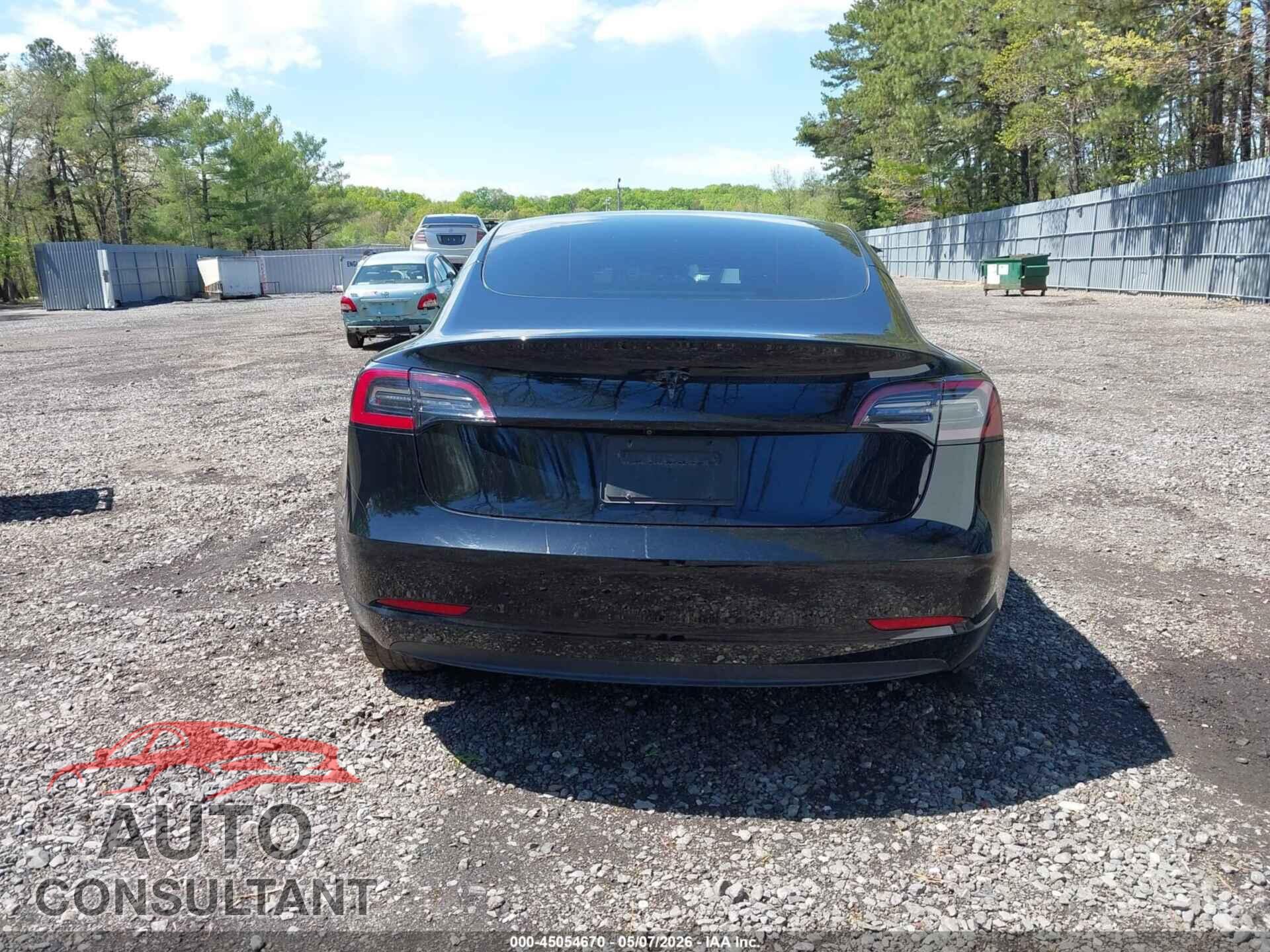 TESLA MODEL 3 2023 - 5YJ3E1EA4PF569676
