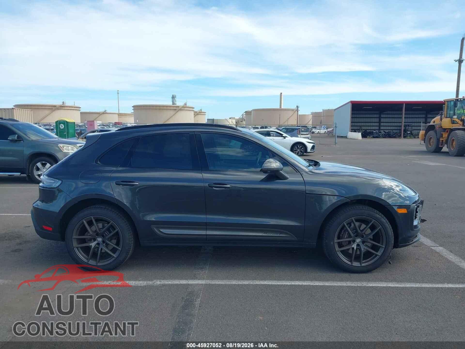 PORSCHE MACAN 2023 - WP1AA2A56PLB00554