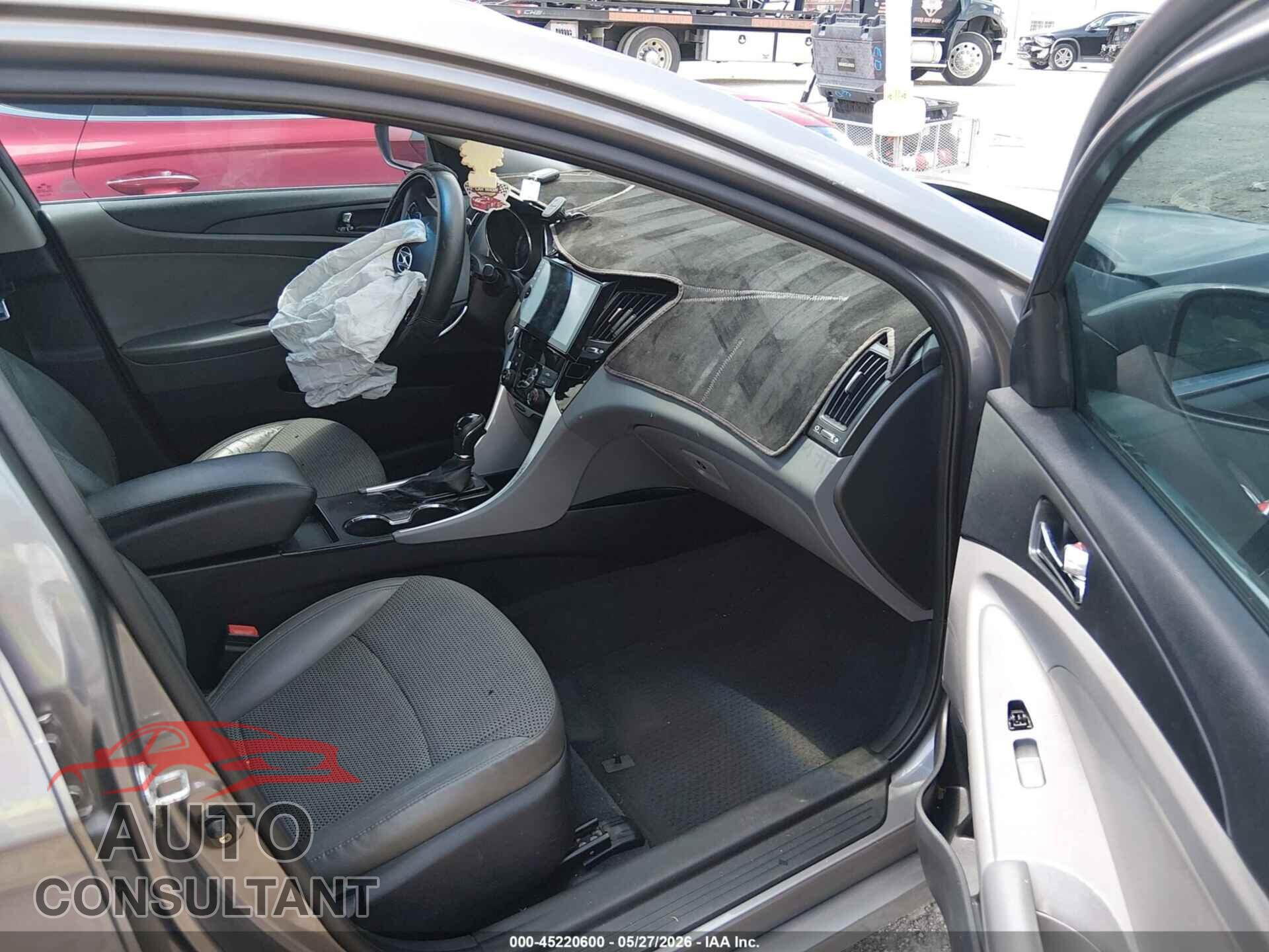HYUNDAI SONATA 2012 - 5NPEC4AC7CH350438