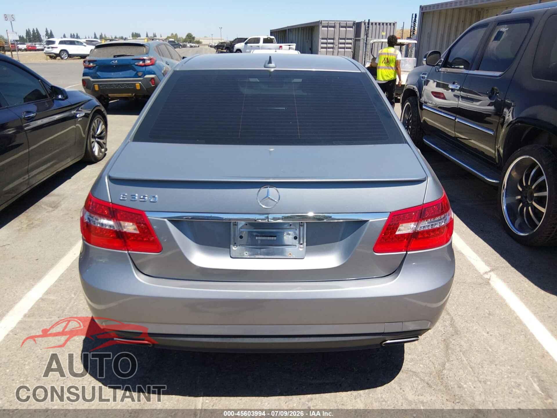 MERCEDES-BENZ E 350 2012 - WDDHF5KB2CA616171