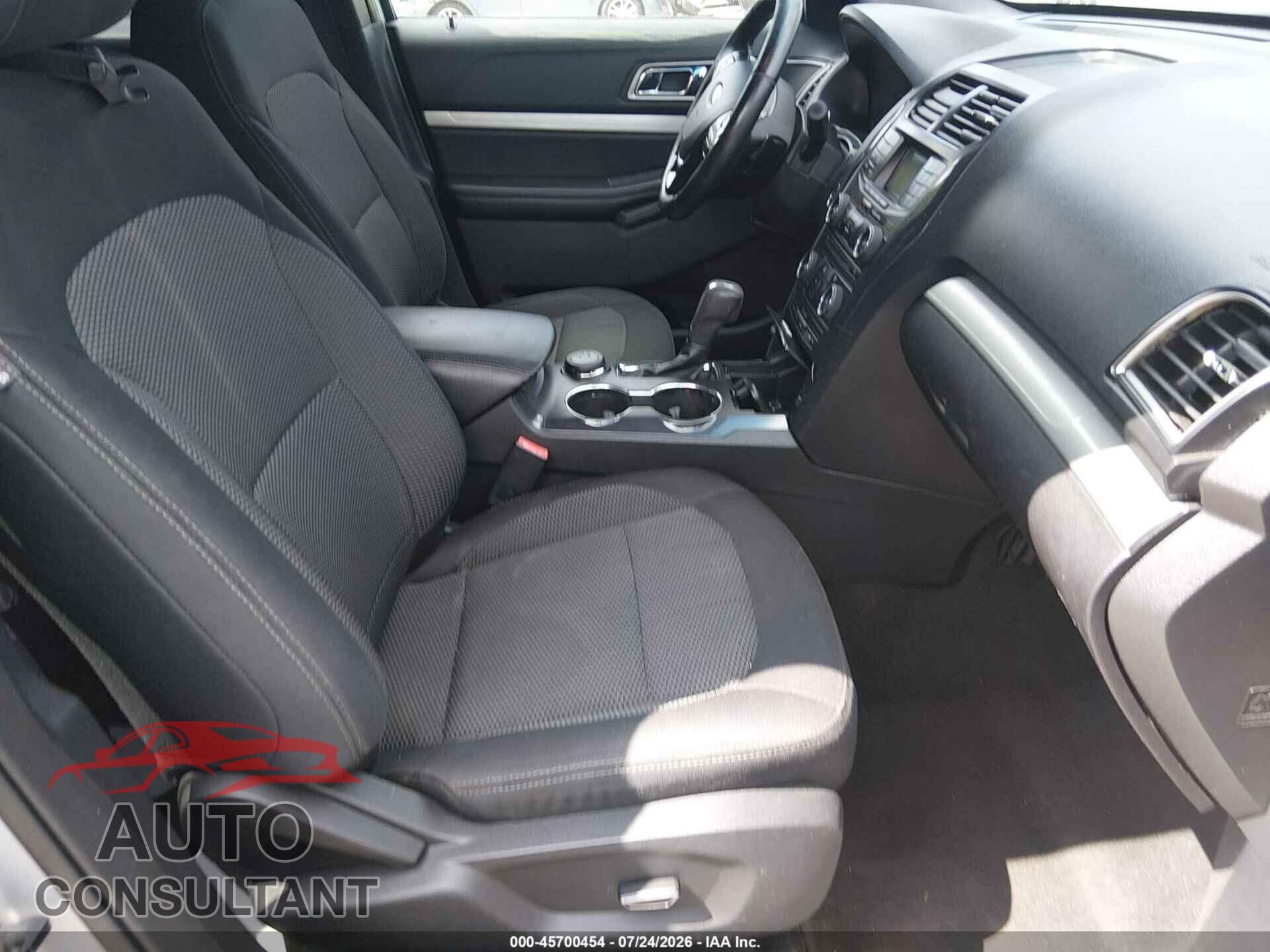 FORD EXPLORER 2016 - 1FM5K8D8XGGC28552
