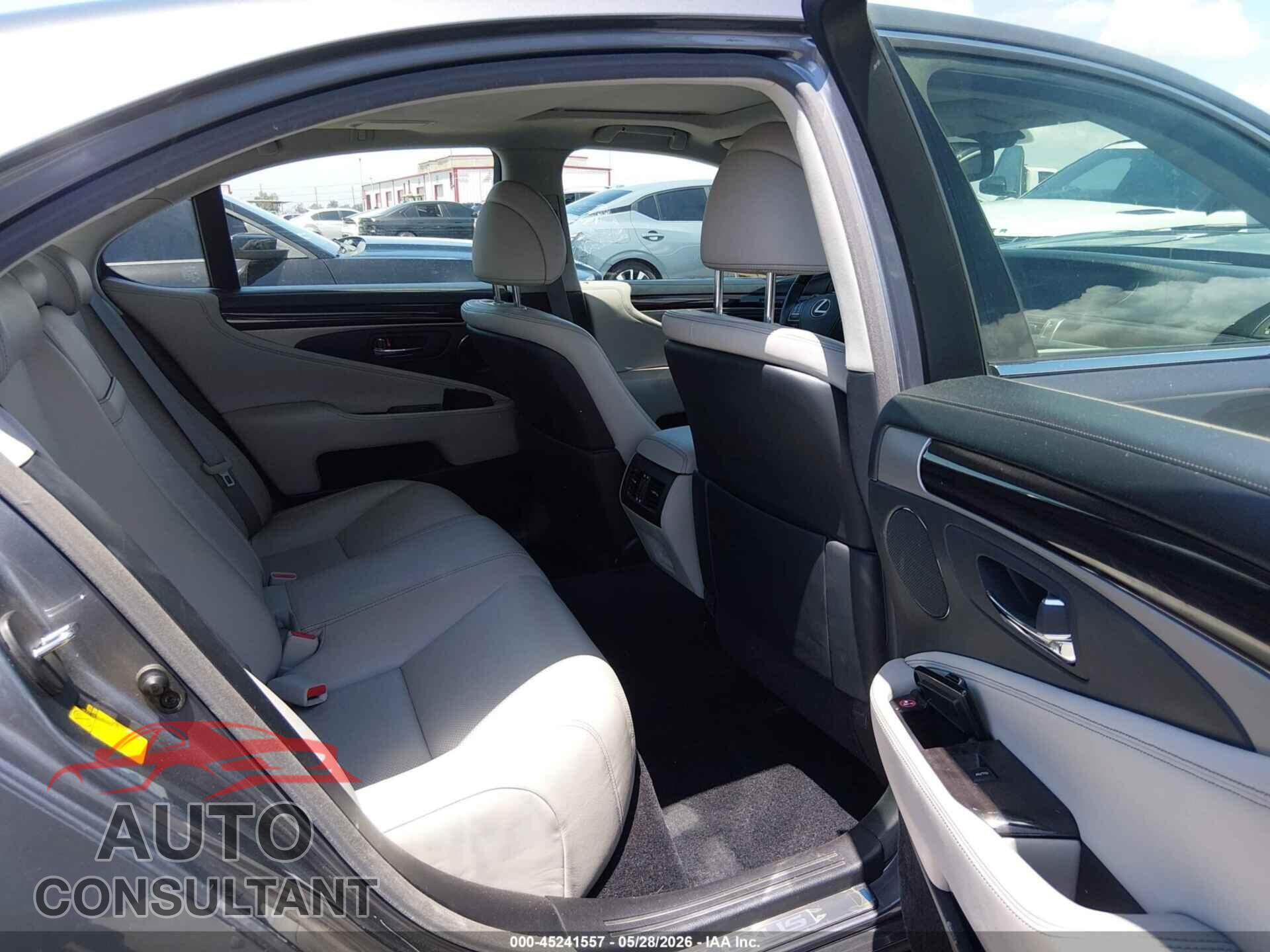 LEXUS LS 460 2014 - JTHBL5EF2E5132129