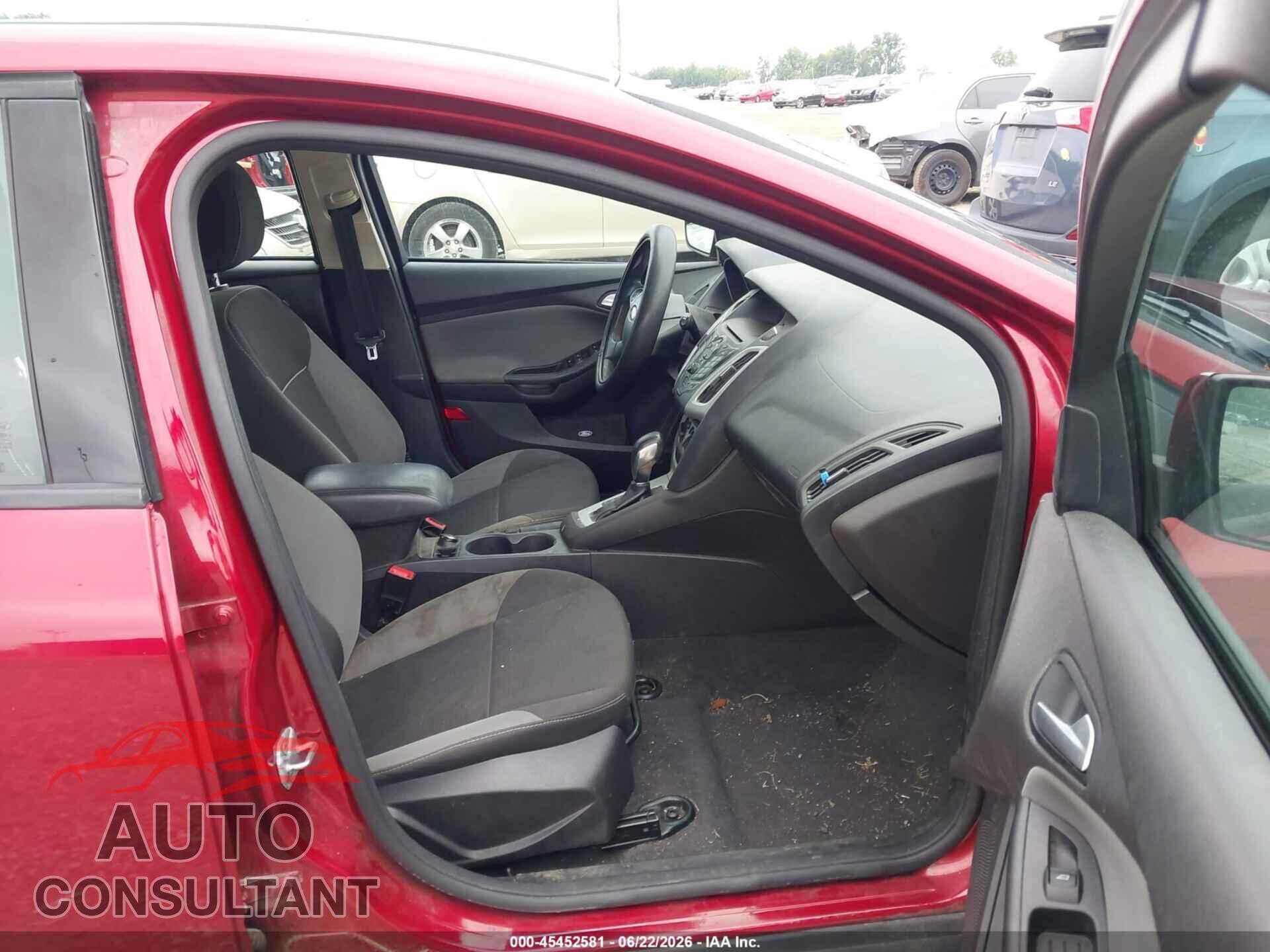 FORD FOCUS 2014 - 1FADP3K22EL153214
