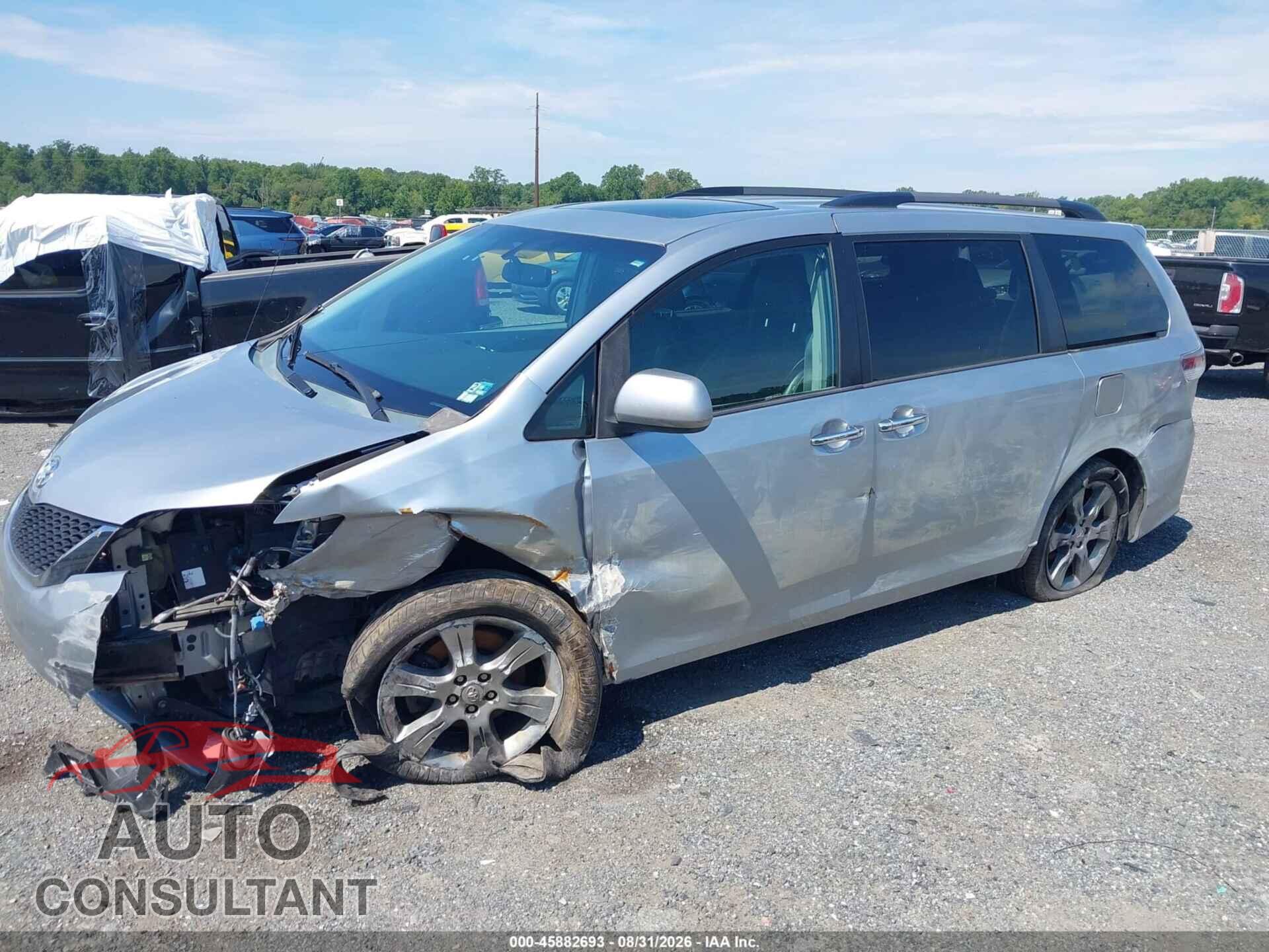 TOYOTA SIENNA 2014 - 5TDXK3DCXES512982