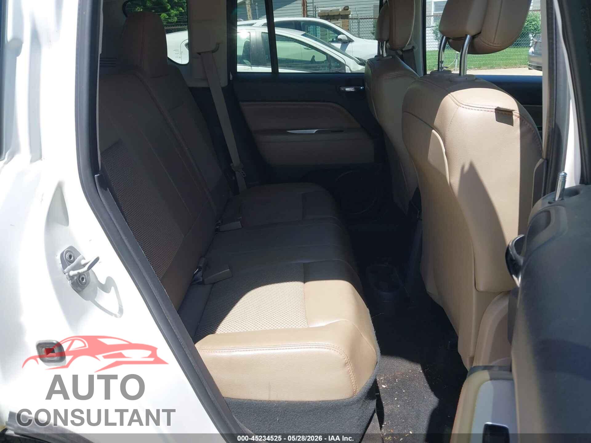 JEEP COMPASS 2014 - 1C4NJCEA7ED618423