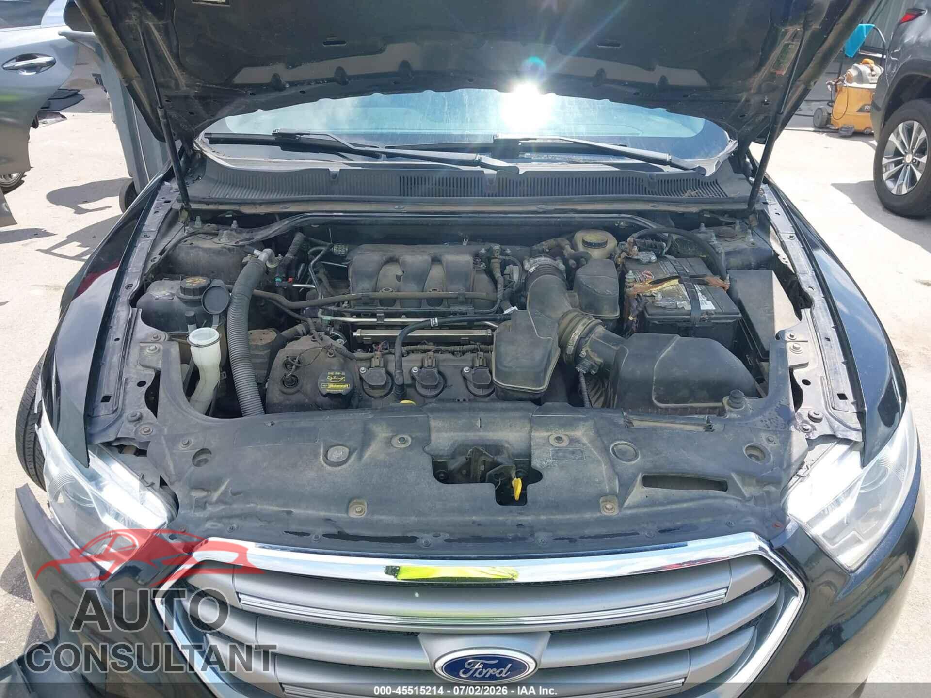 FORD TAURUS 2014 - 1FAHP2E89EG141114