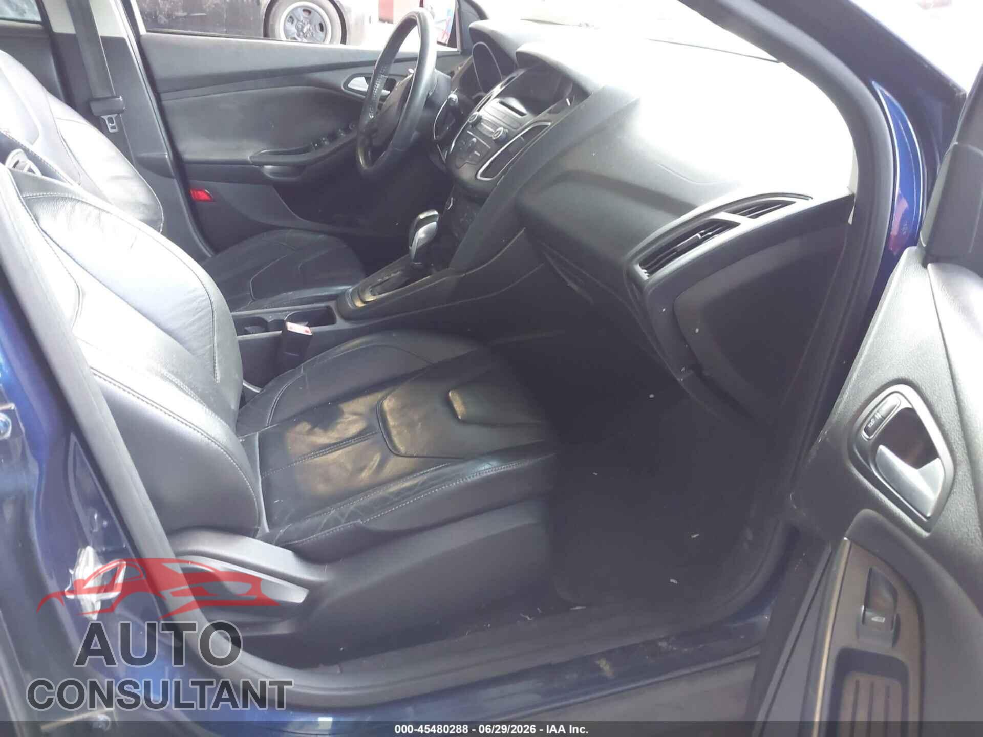 FORD FOCUS 2016 - 1FADP3K23GL321817