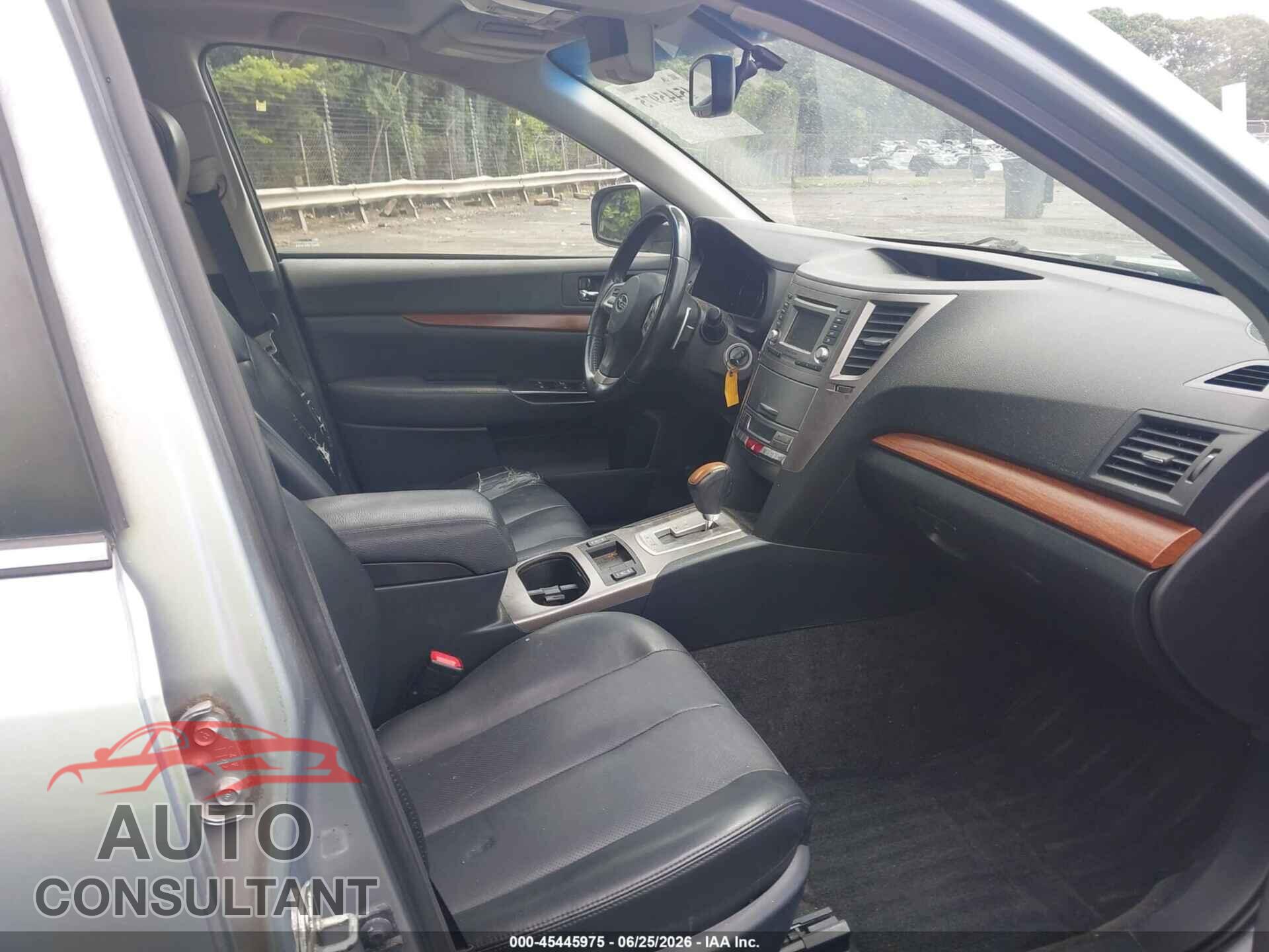 SUBARU OUTBACK 2013 - 4S4BRCKC7D3255235