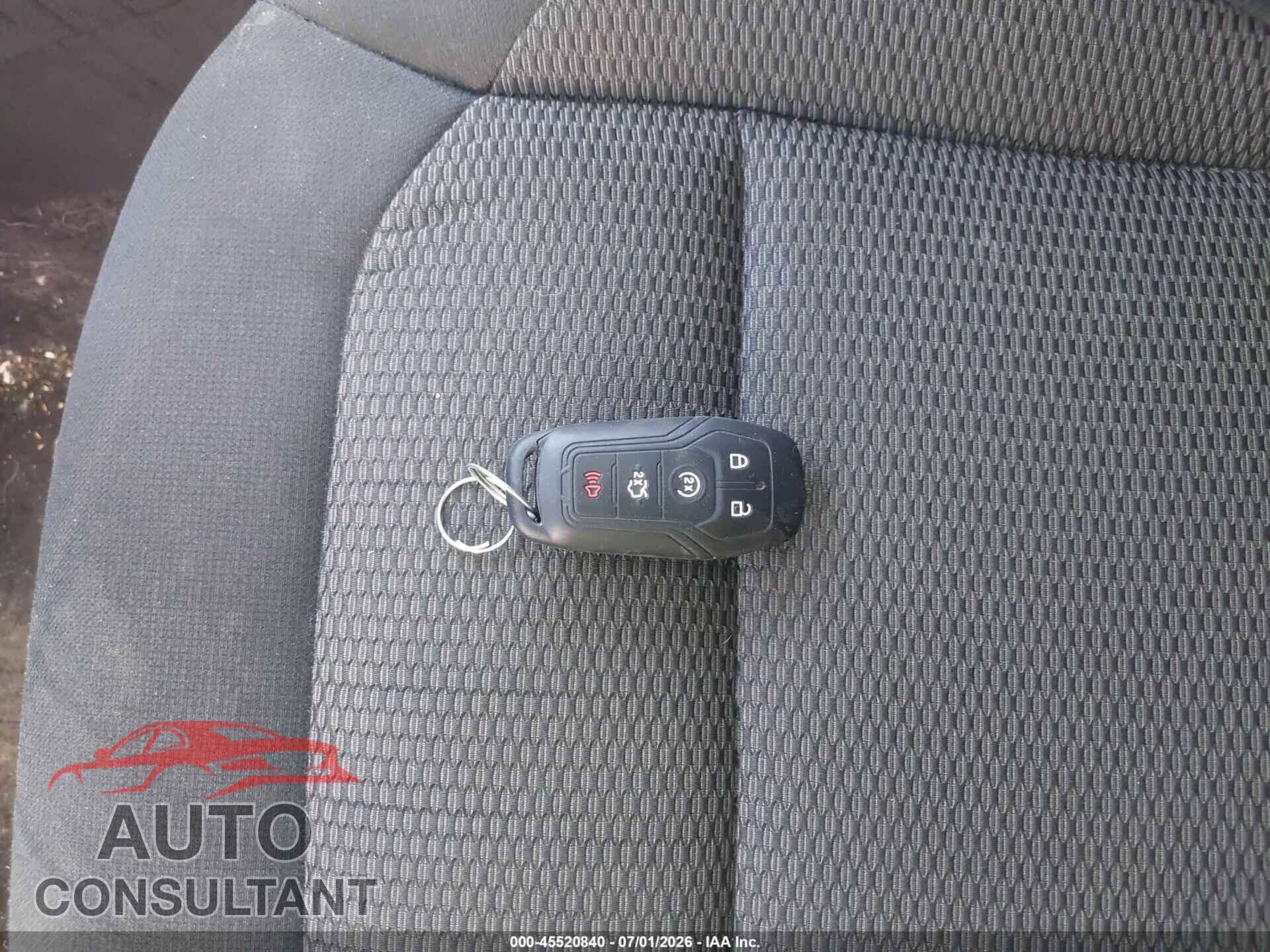 FORD EXPLORER 2017 - 1FM5K8D80HGC52862
