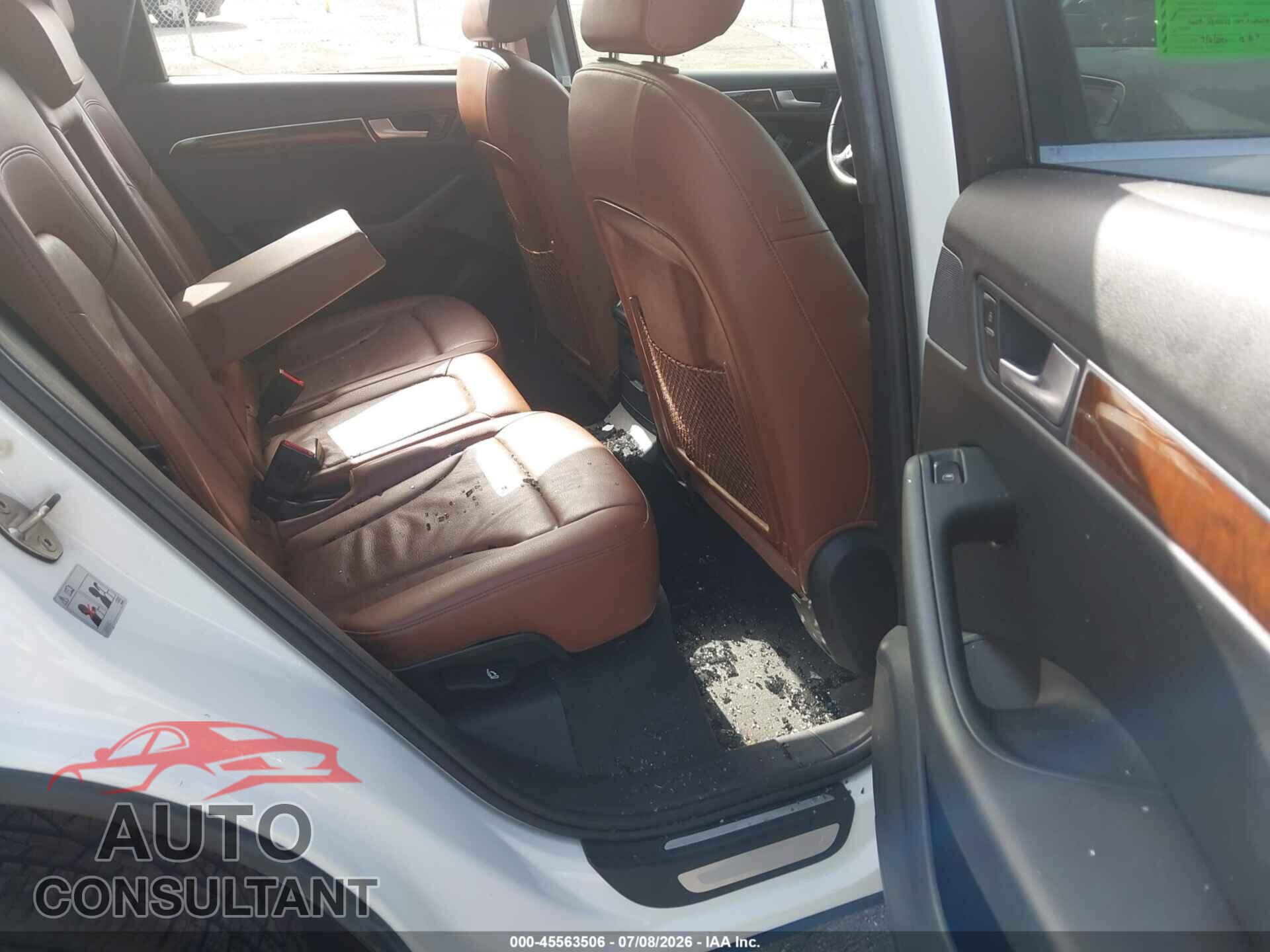 AUDI Q5 2012 - WA1LFAFP7CA095977