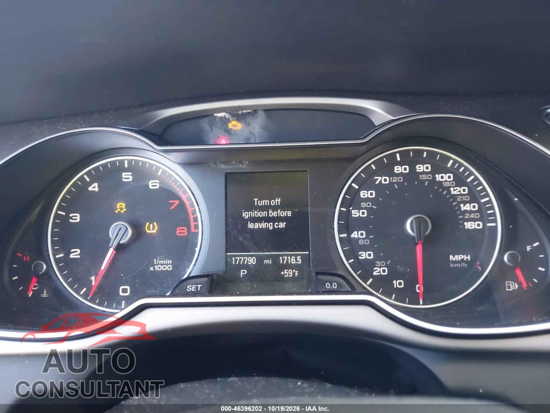 AUDI A4 2013 - WAUFFAFL7DN026598